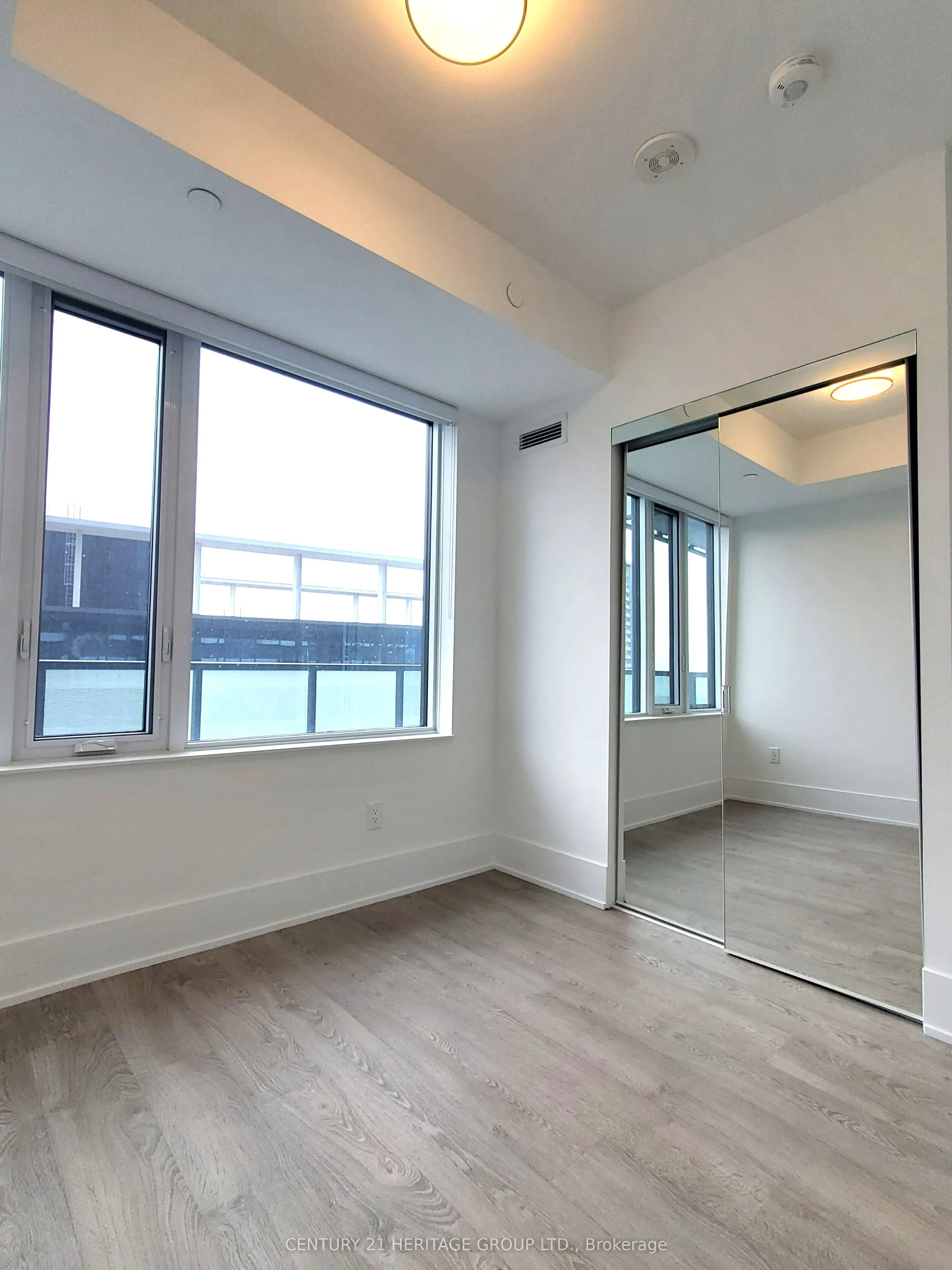 470 Front Street W, #2115