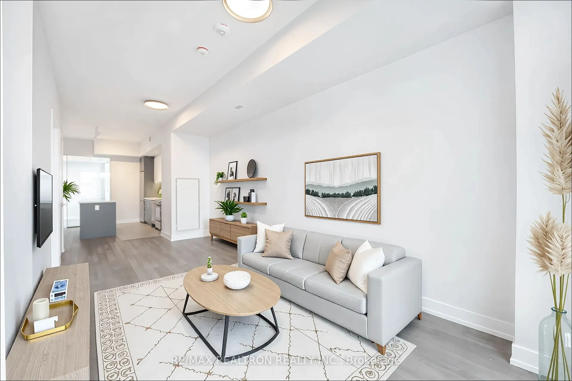 664 Spadina Avenue, #316