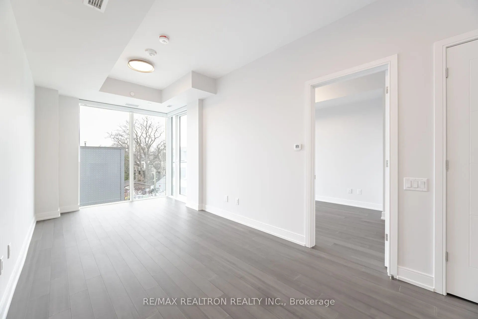 664 Spadina Avenue, #316