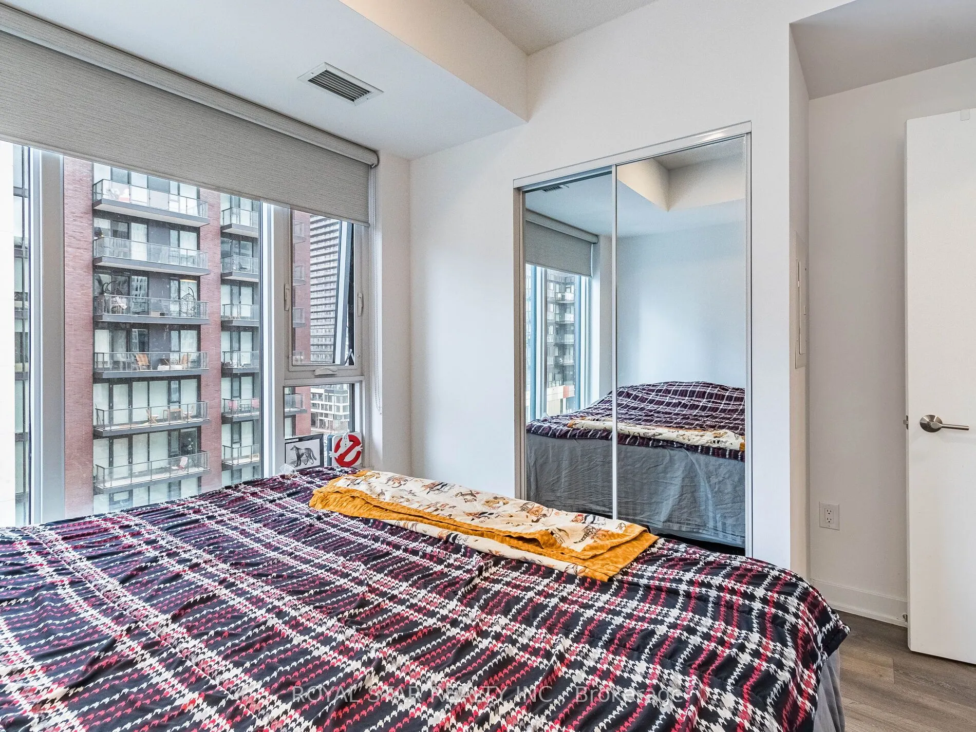 35 Tubman Avenue, #913