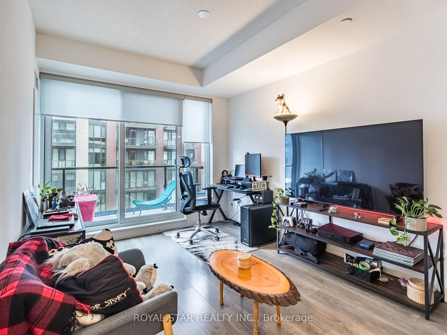 35 Tubman Avenue, #913