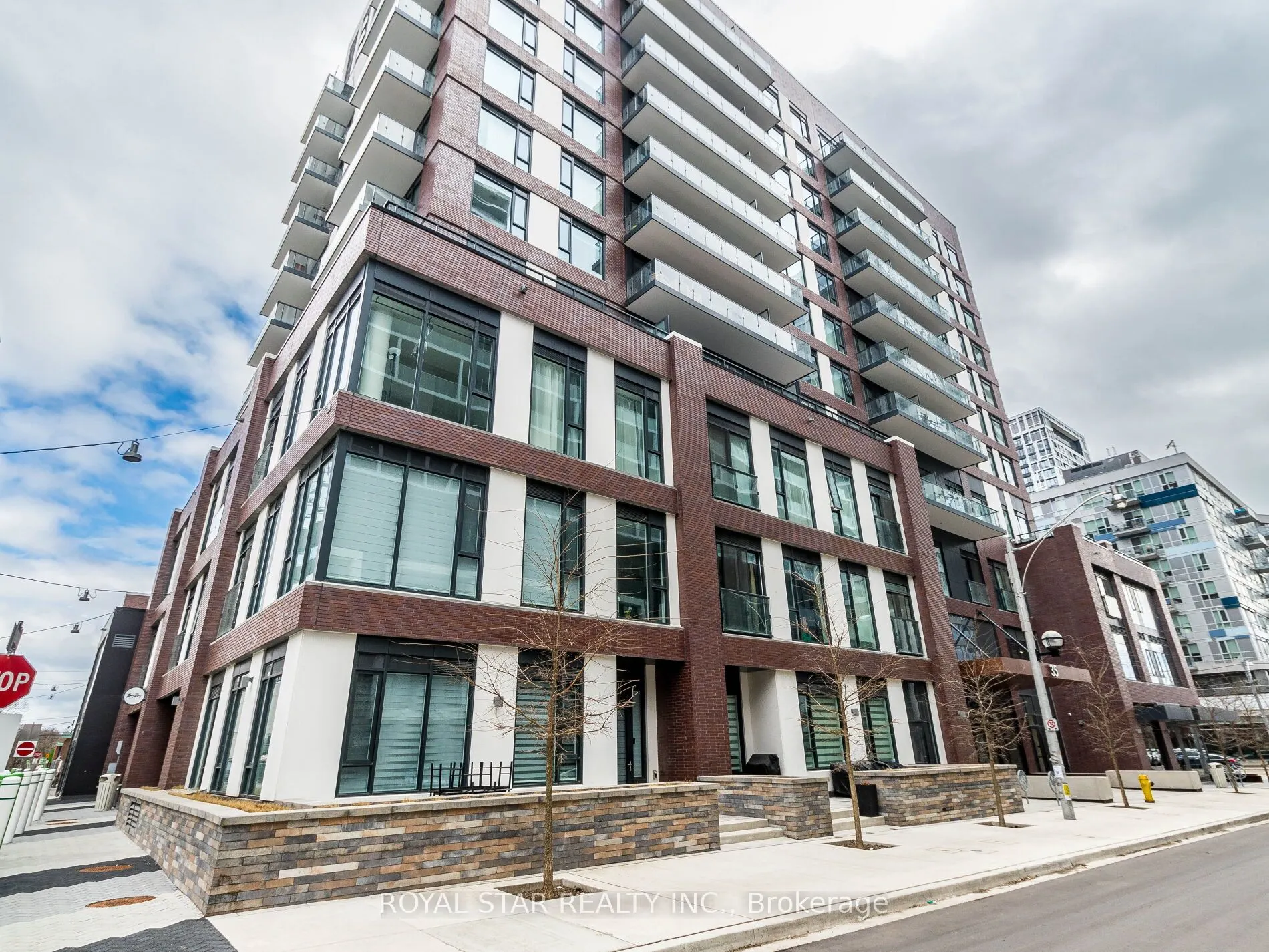 35 Tubman Avenue, #913