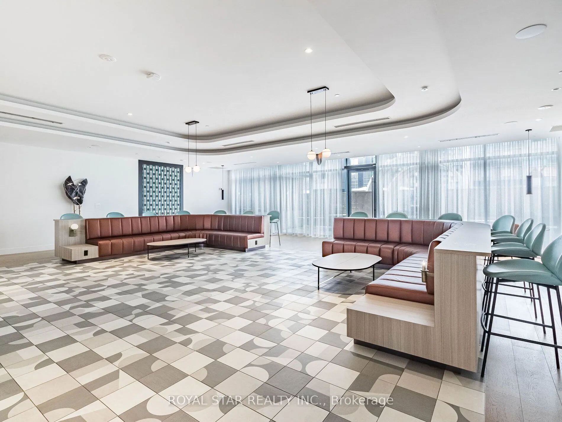 35 Tubman Avenue, #913