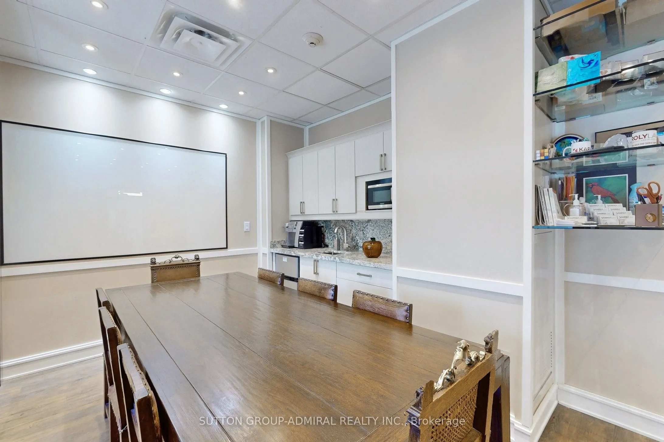 2828 Bathurst Street, #103-105