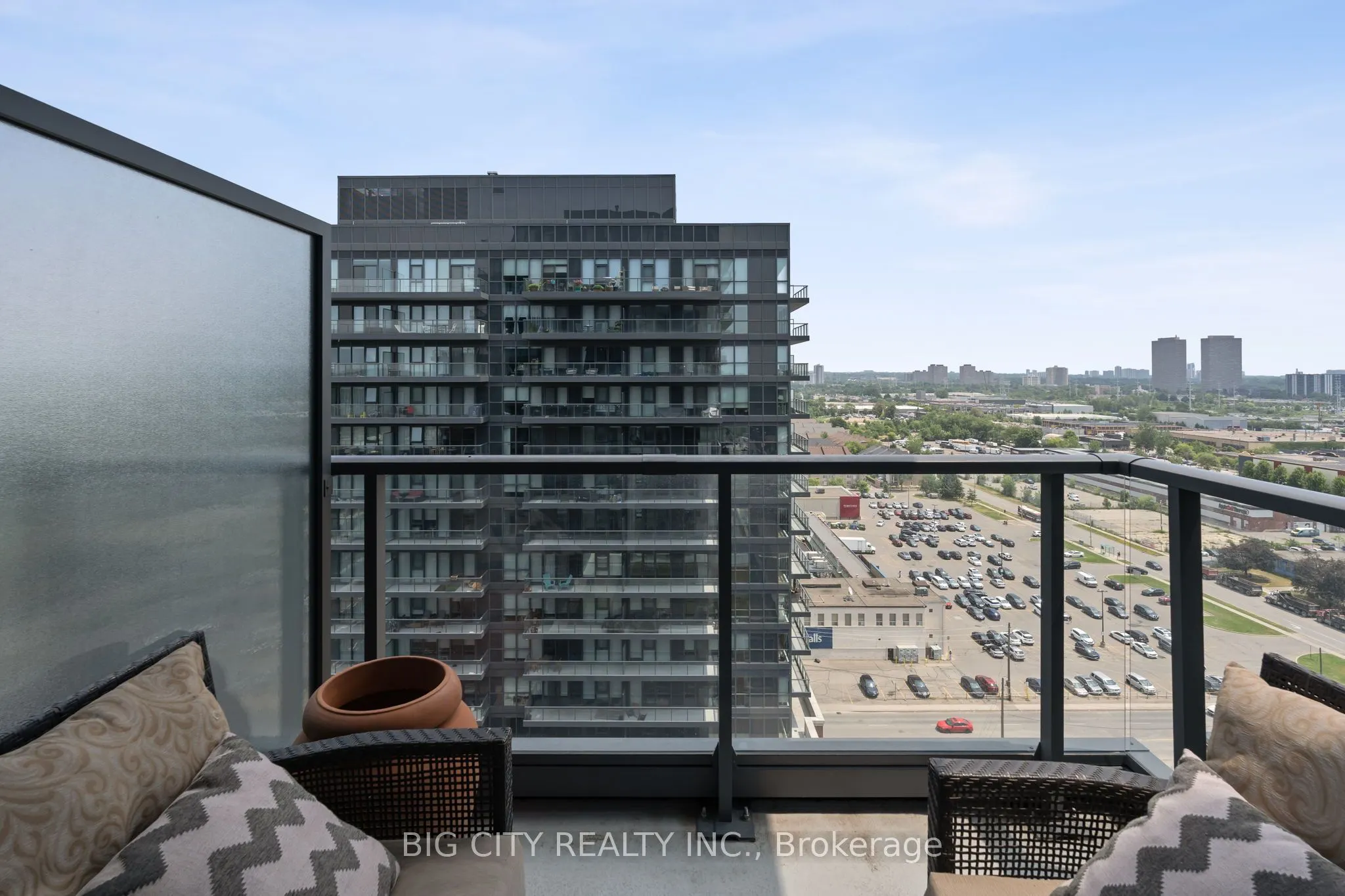 33 Frederick Todd Way, #1508