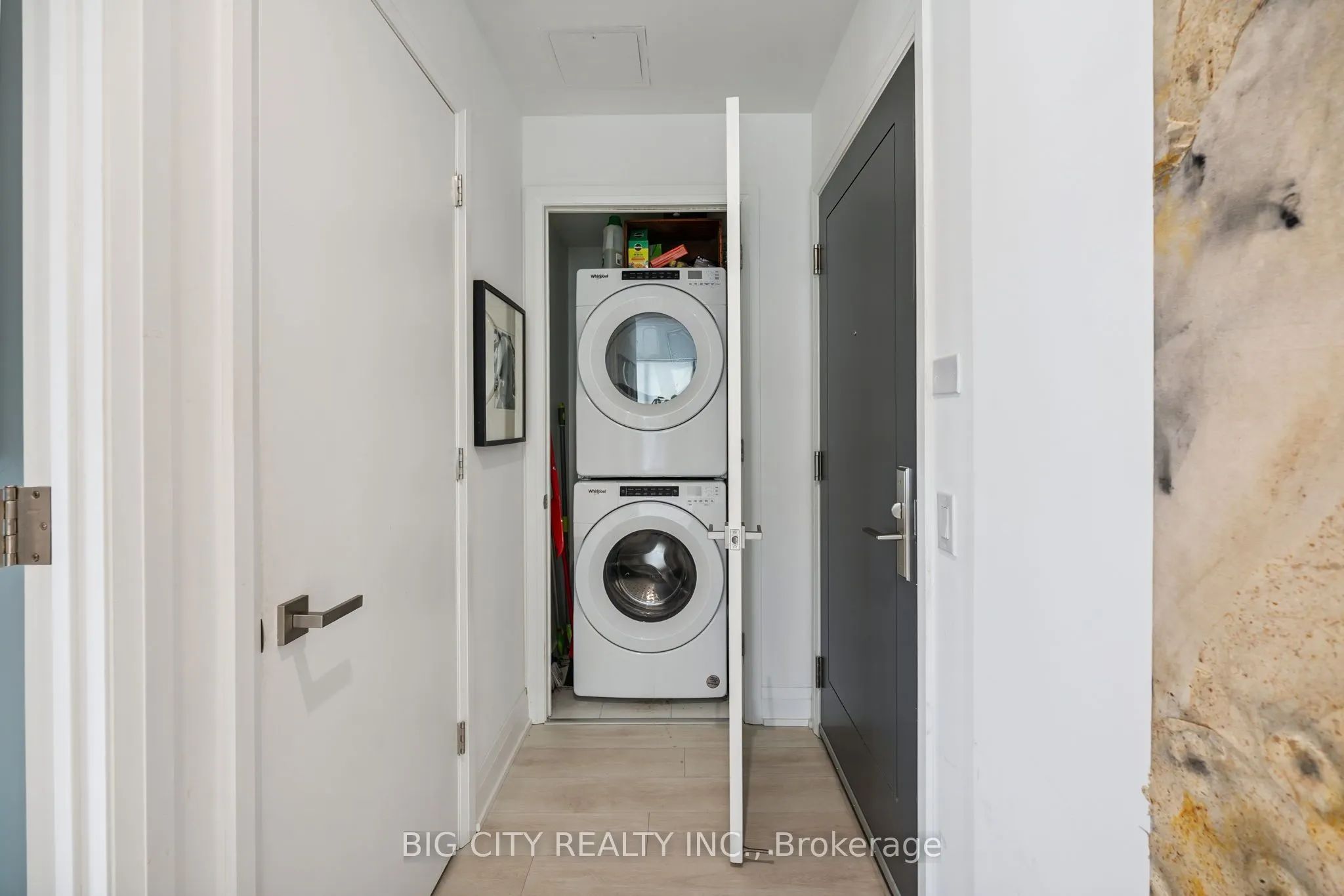 33 Frederick Todd Way, #1508