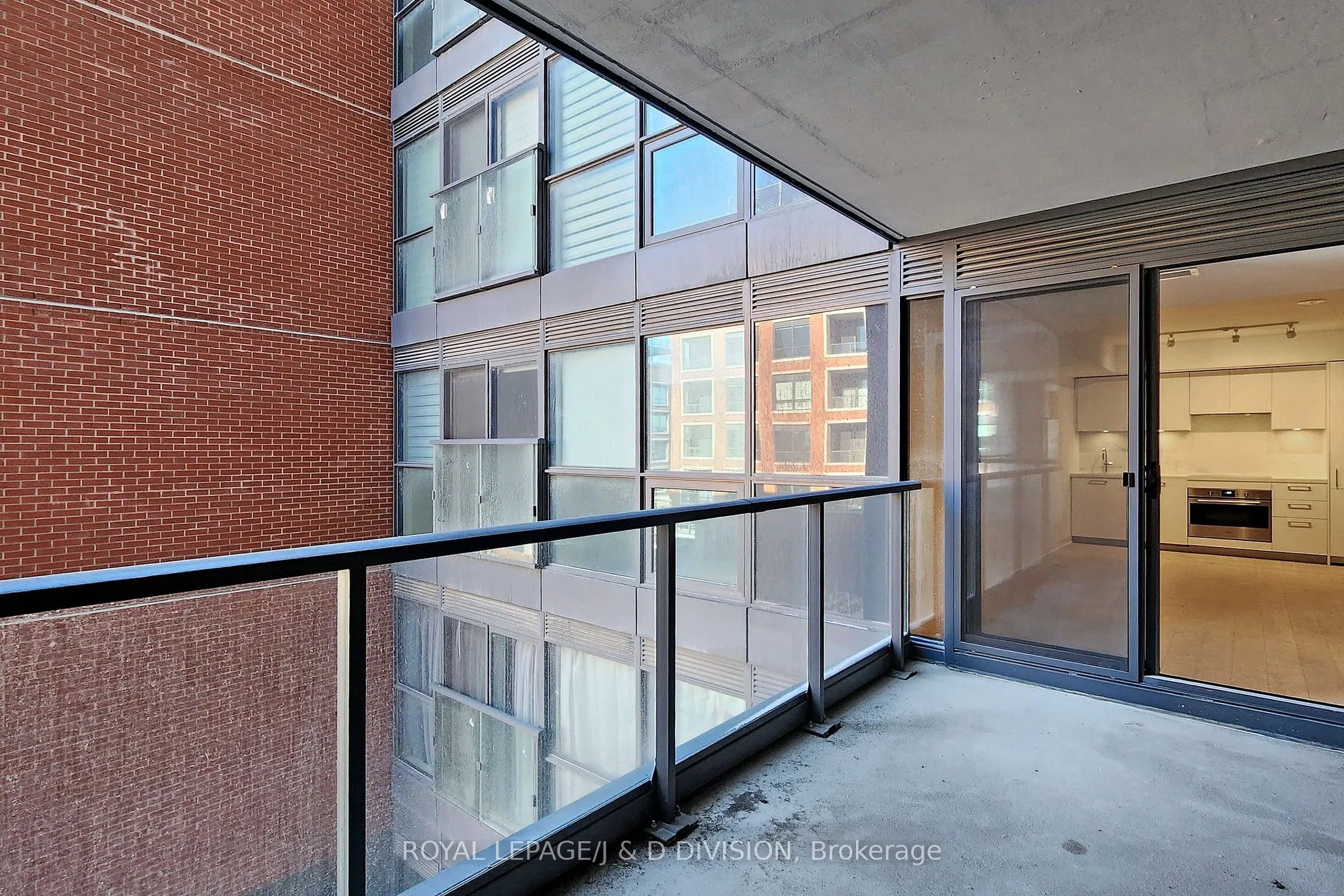 33 Frederick Todd Way, #401