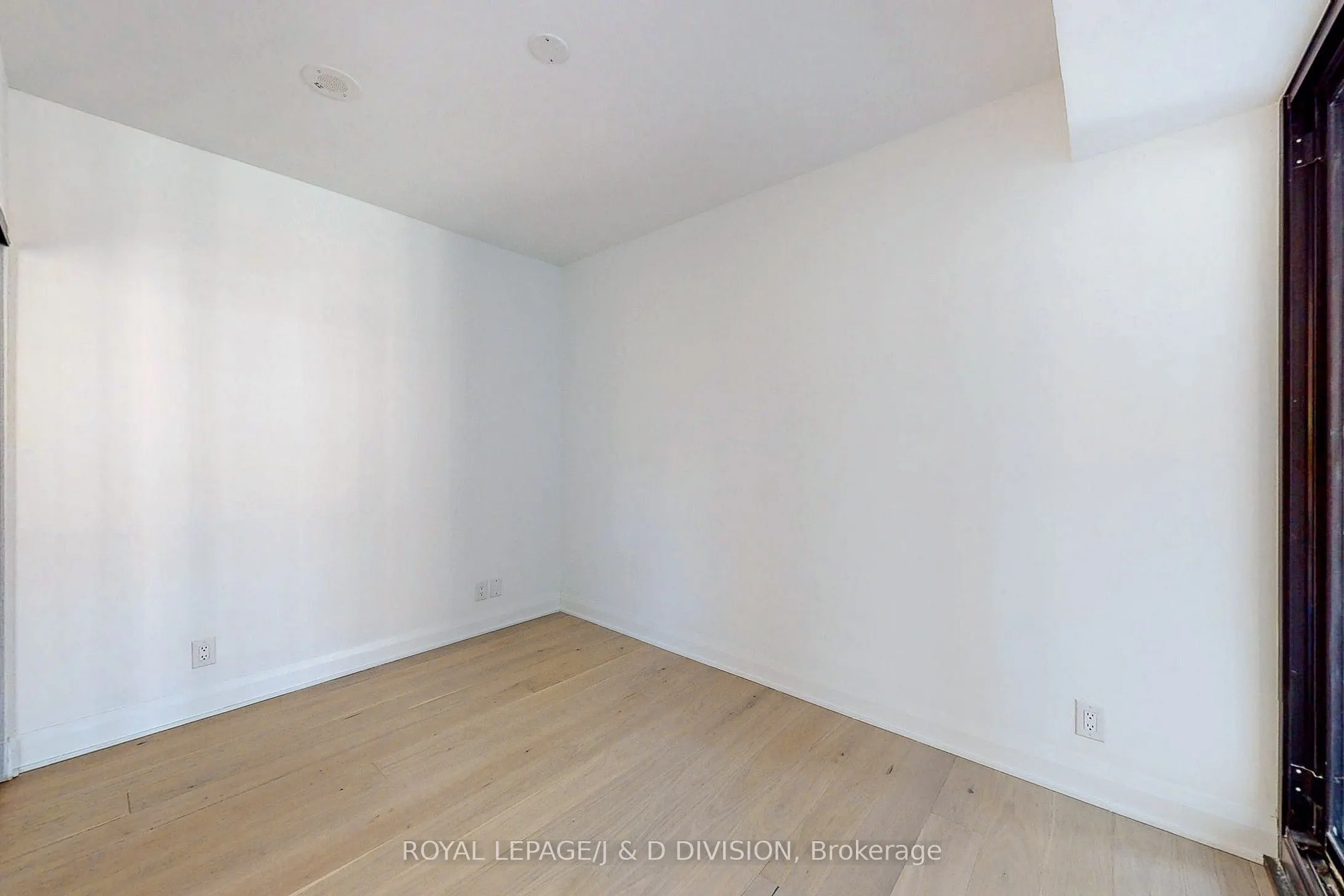33 Frederick Todd Way, #401