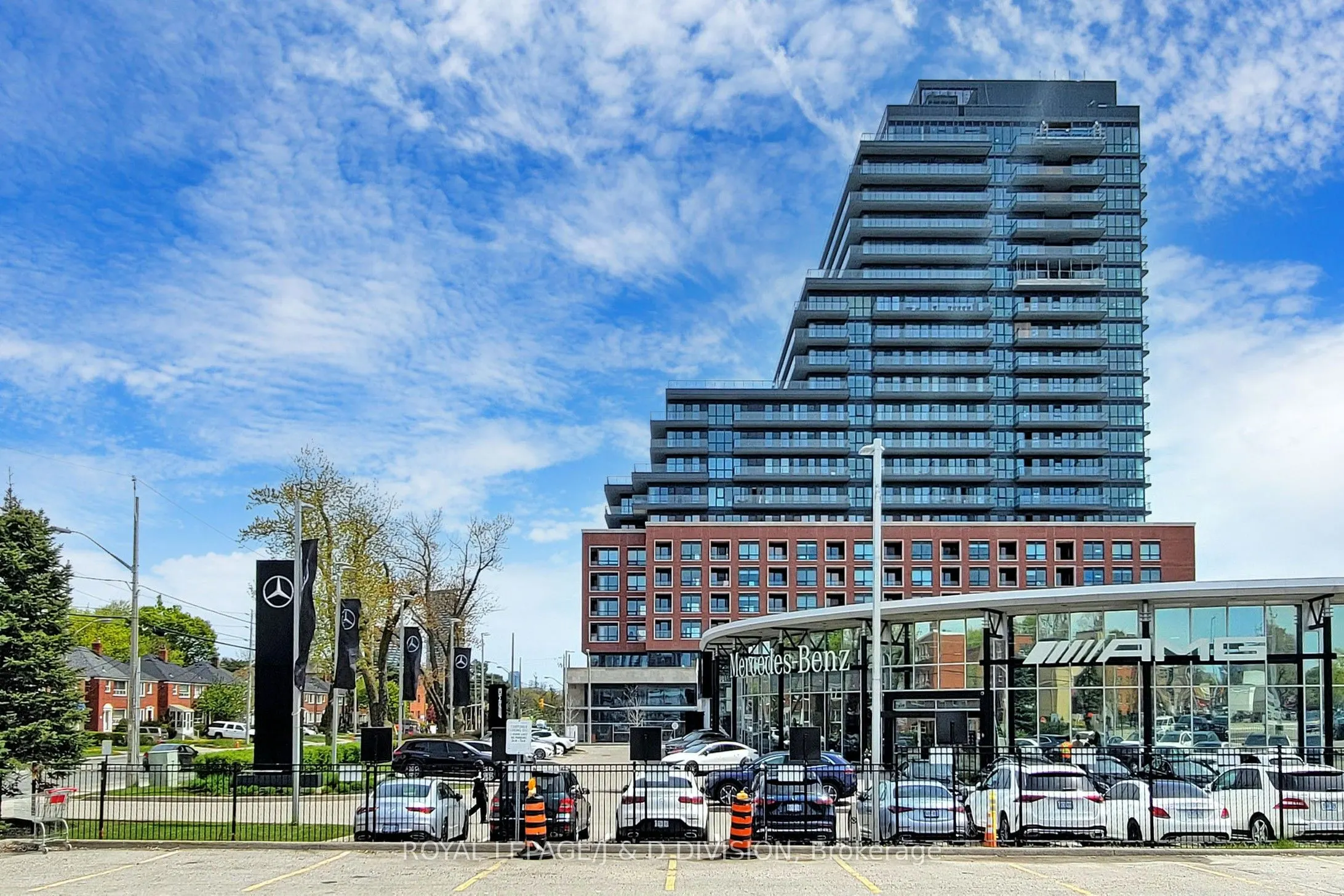 33 Frederick Todd Way, #401