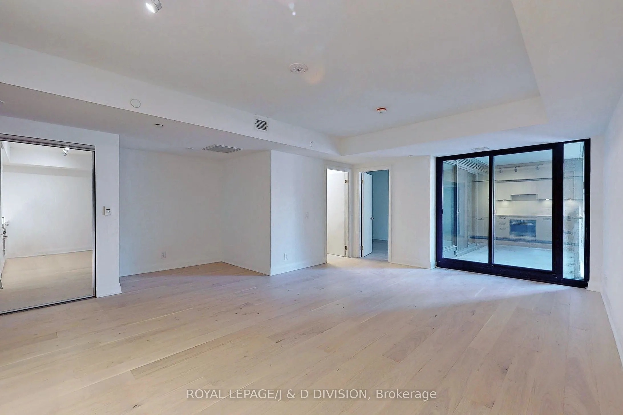 33 Frederick Todd Way, #401