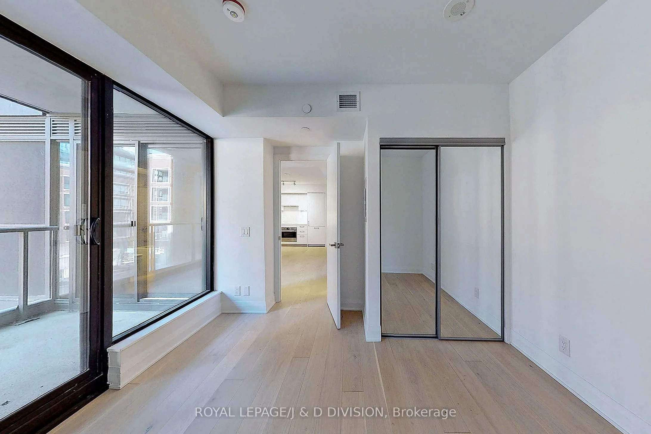 33 Frederick Todd Way, #401