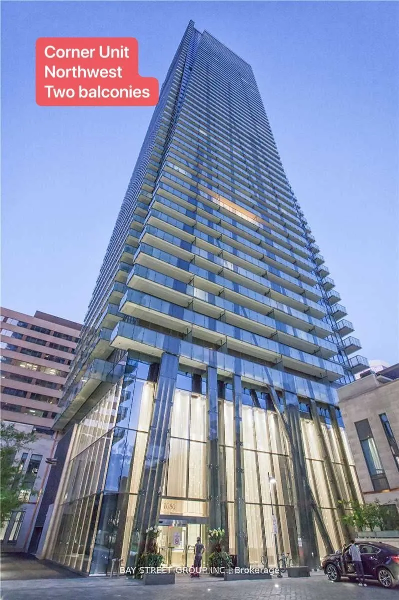 1080 Bay Street, #1208