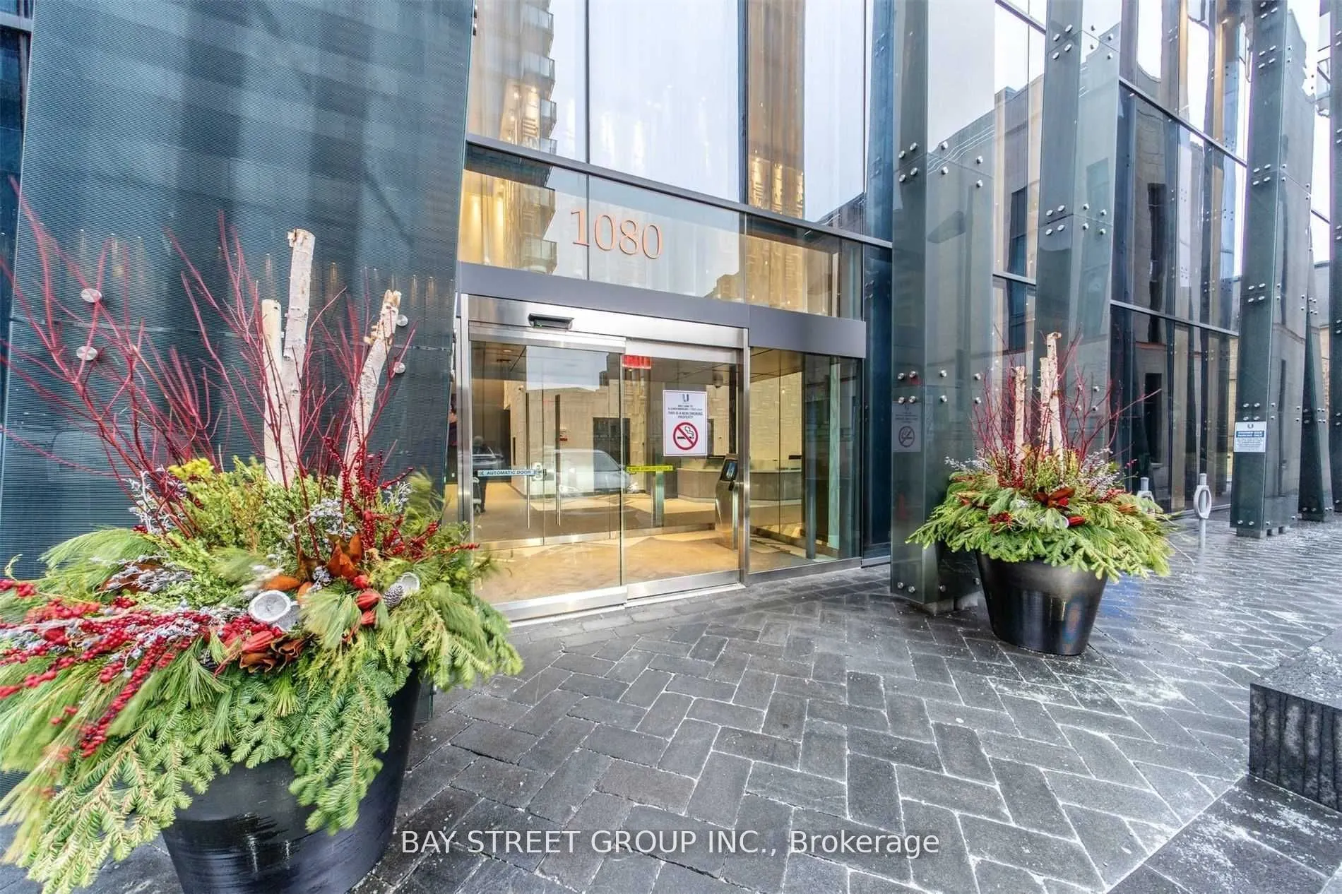 1080 Bay Street, #1208