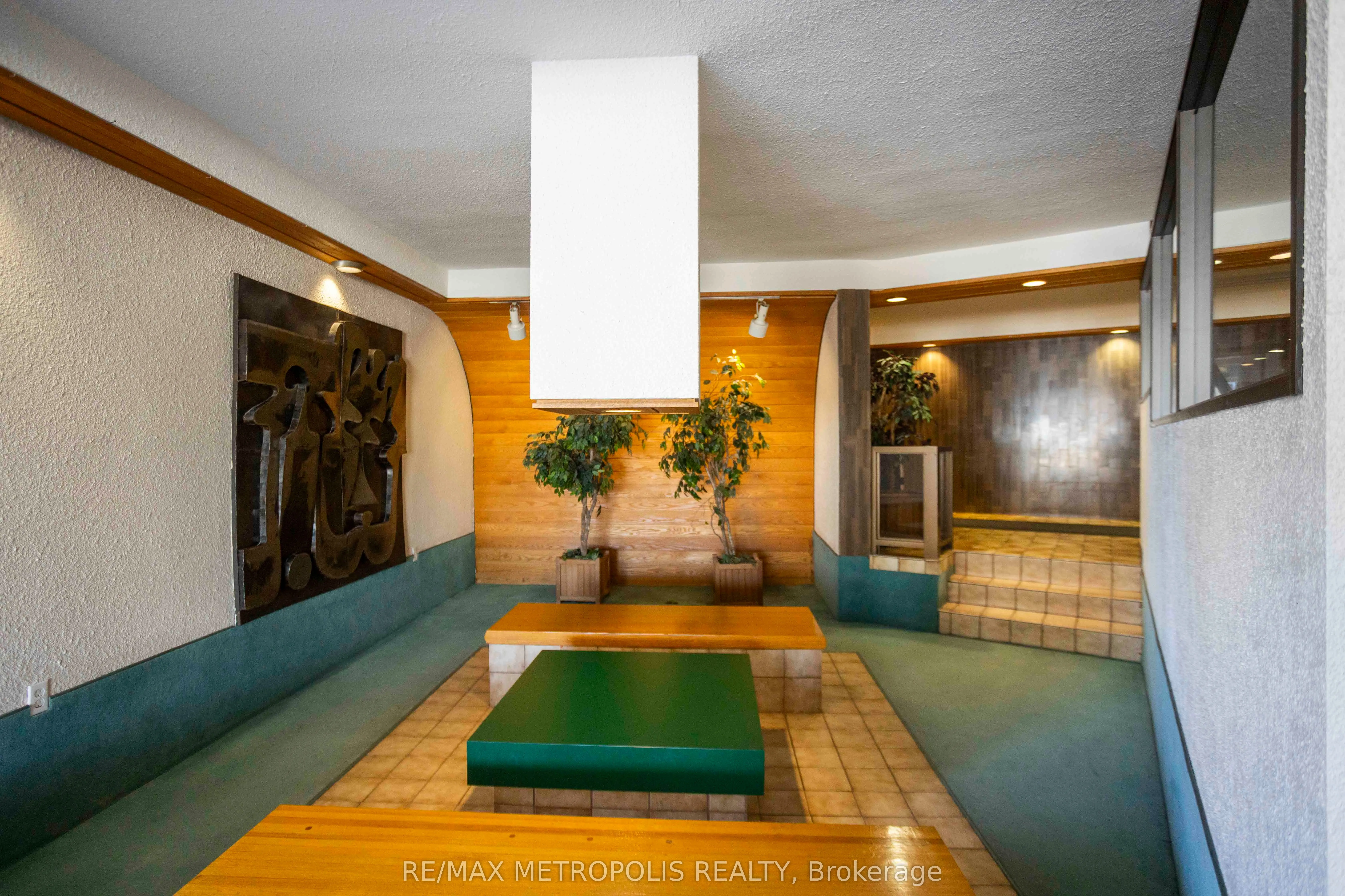 15 Vicora Linkway, #PH01