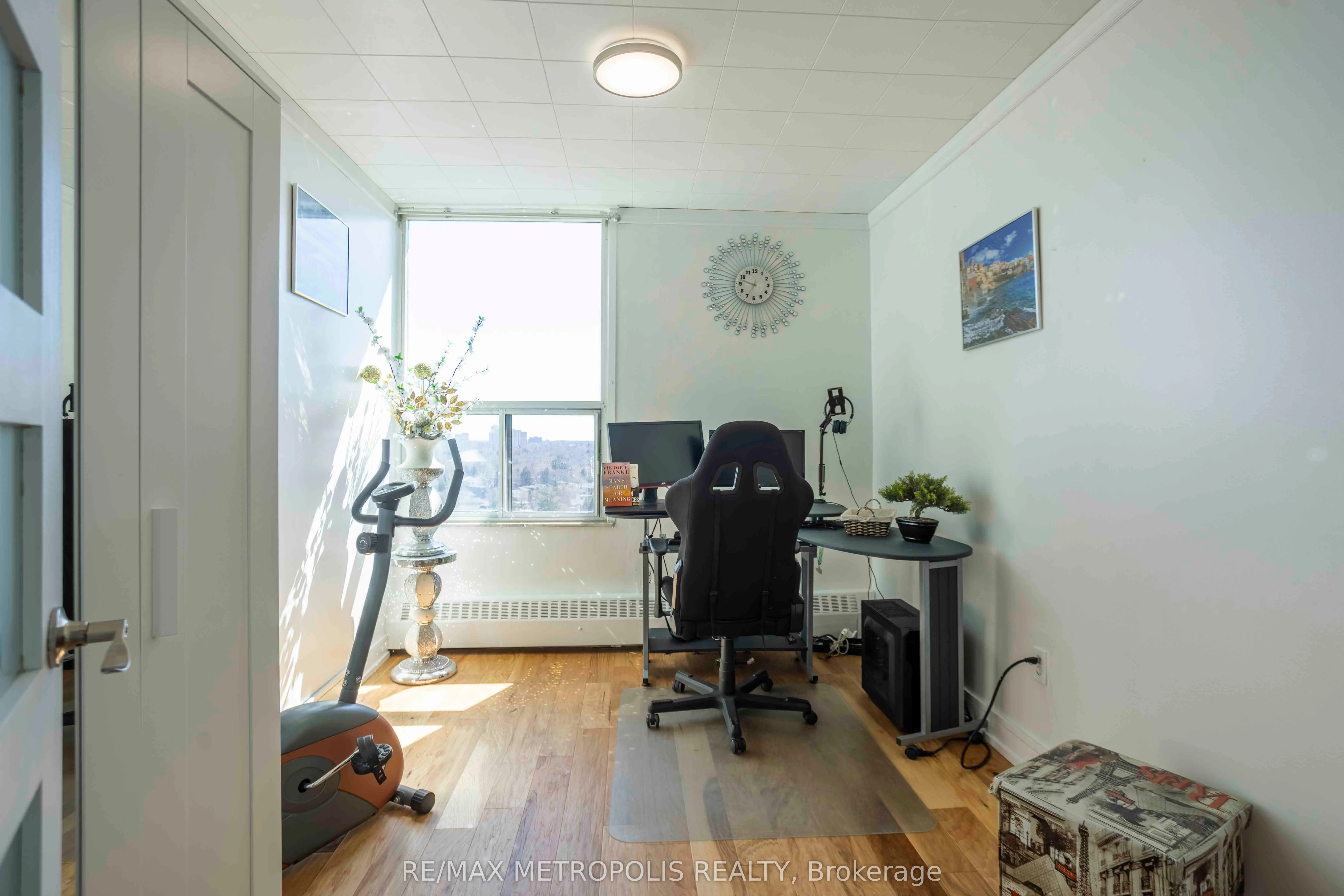 15 Vicora Linkway, #PH01