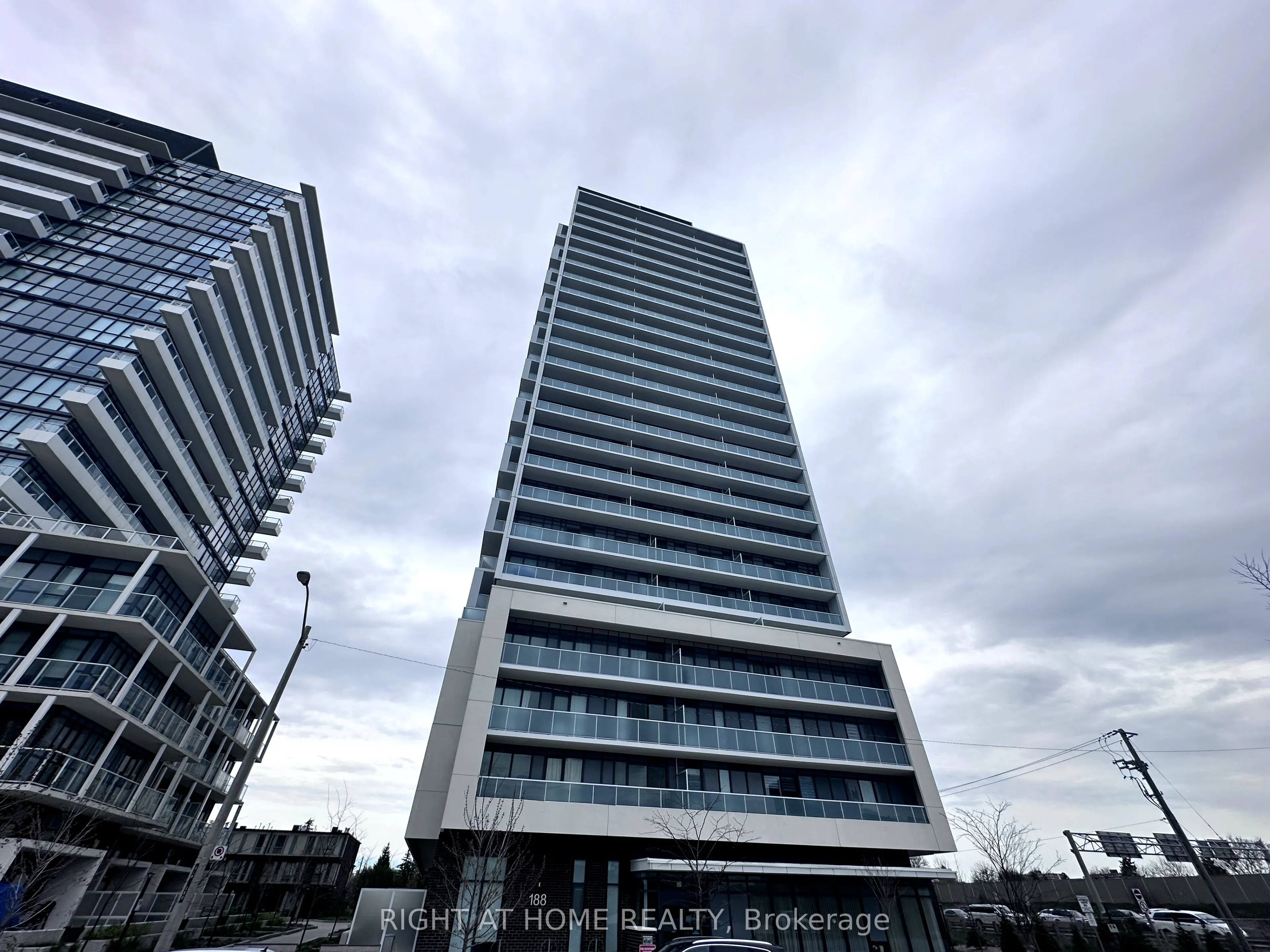 188 Fairview Mall Drive, #720