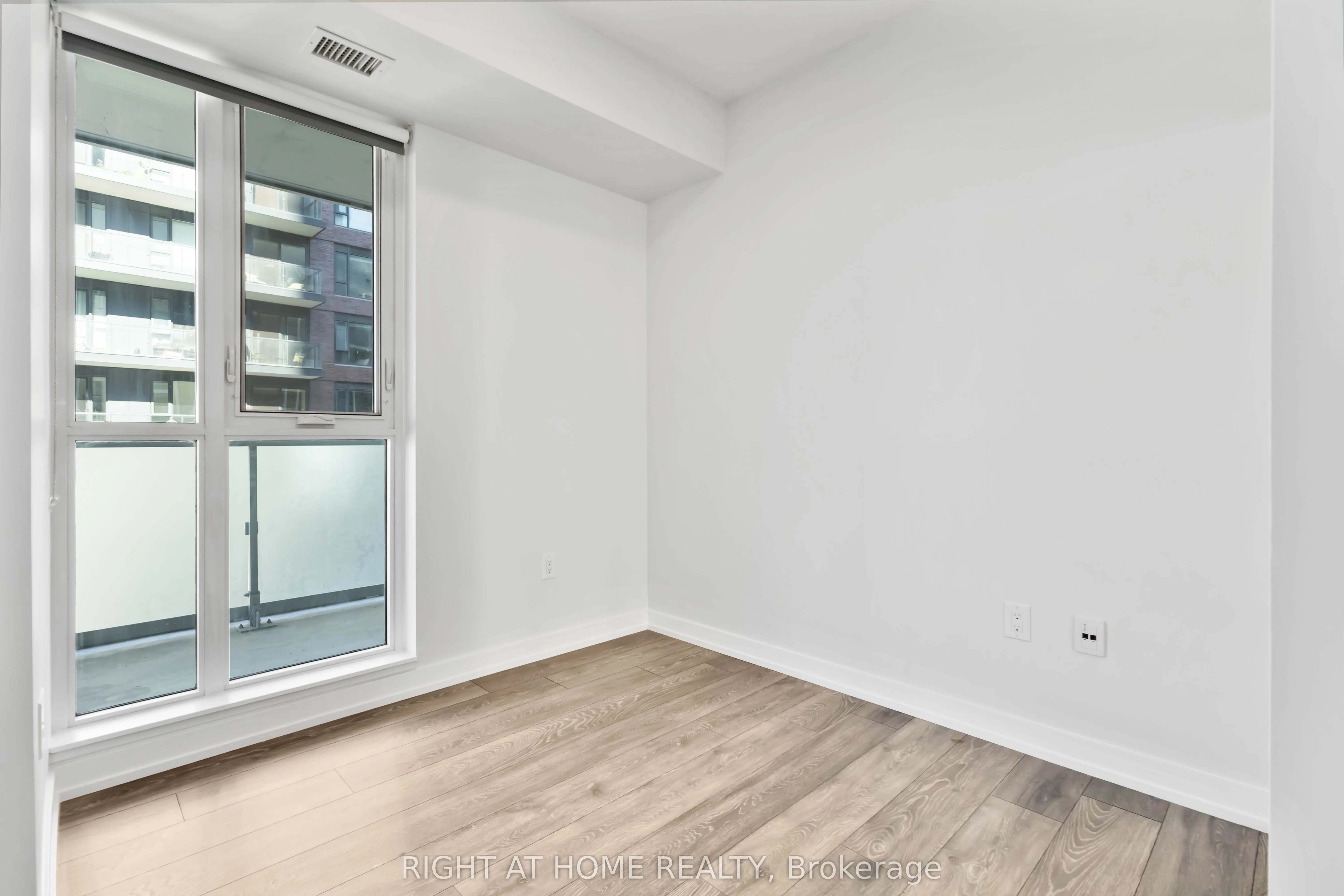 34 Tubman Avenue, #804