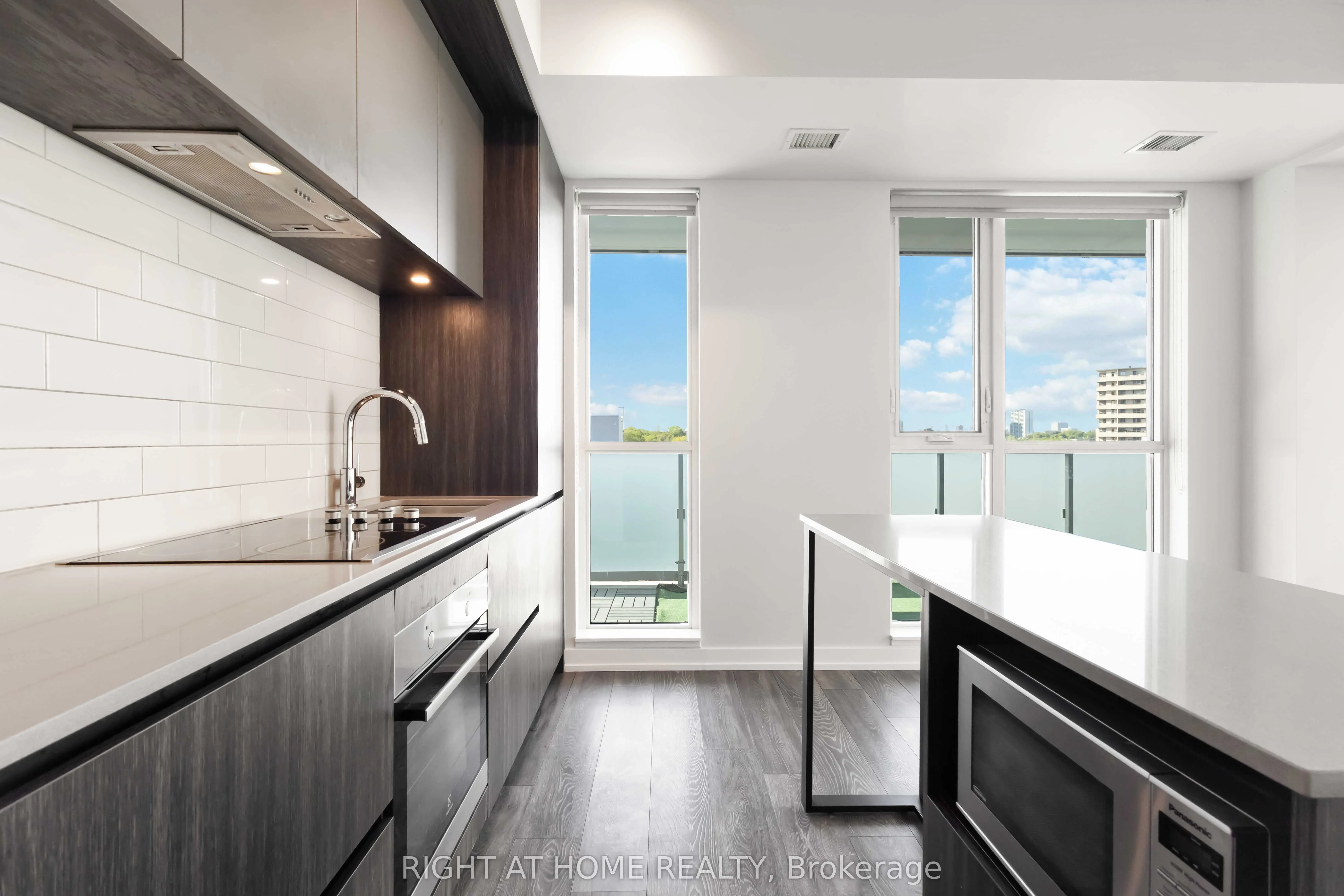 34 Tubman Avenue, #804