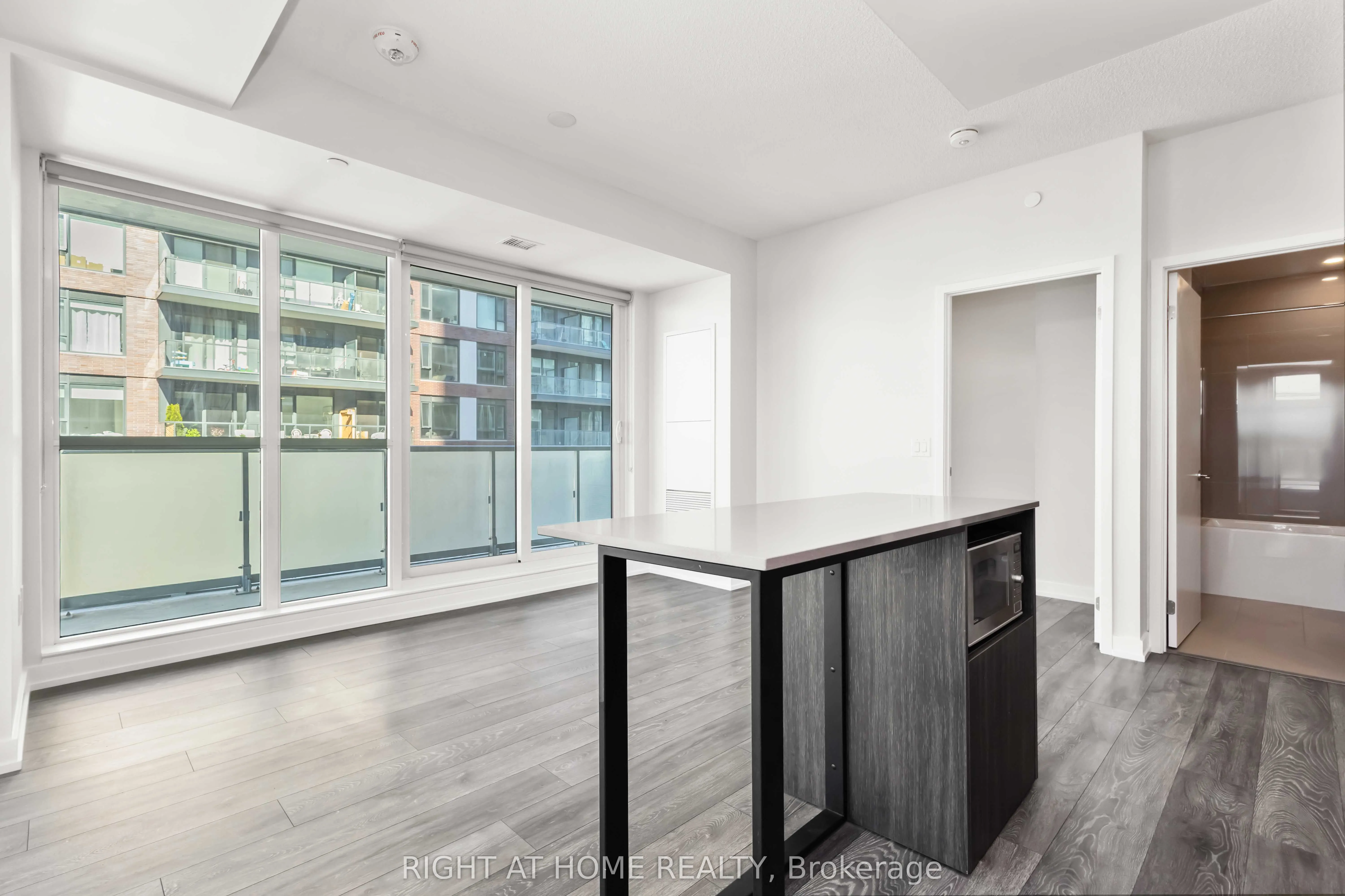 34 Tubman Avenue, #804