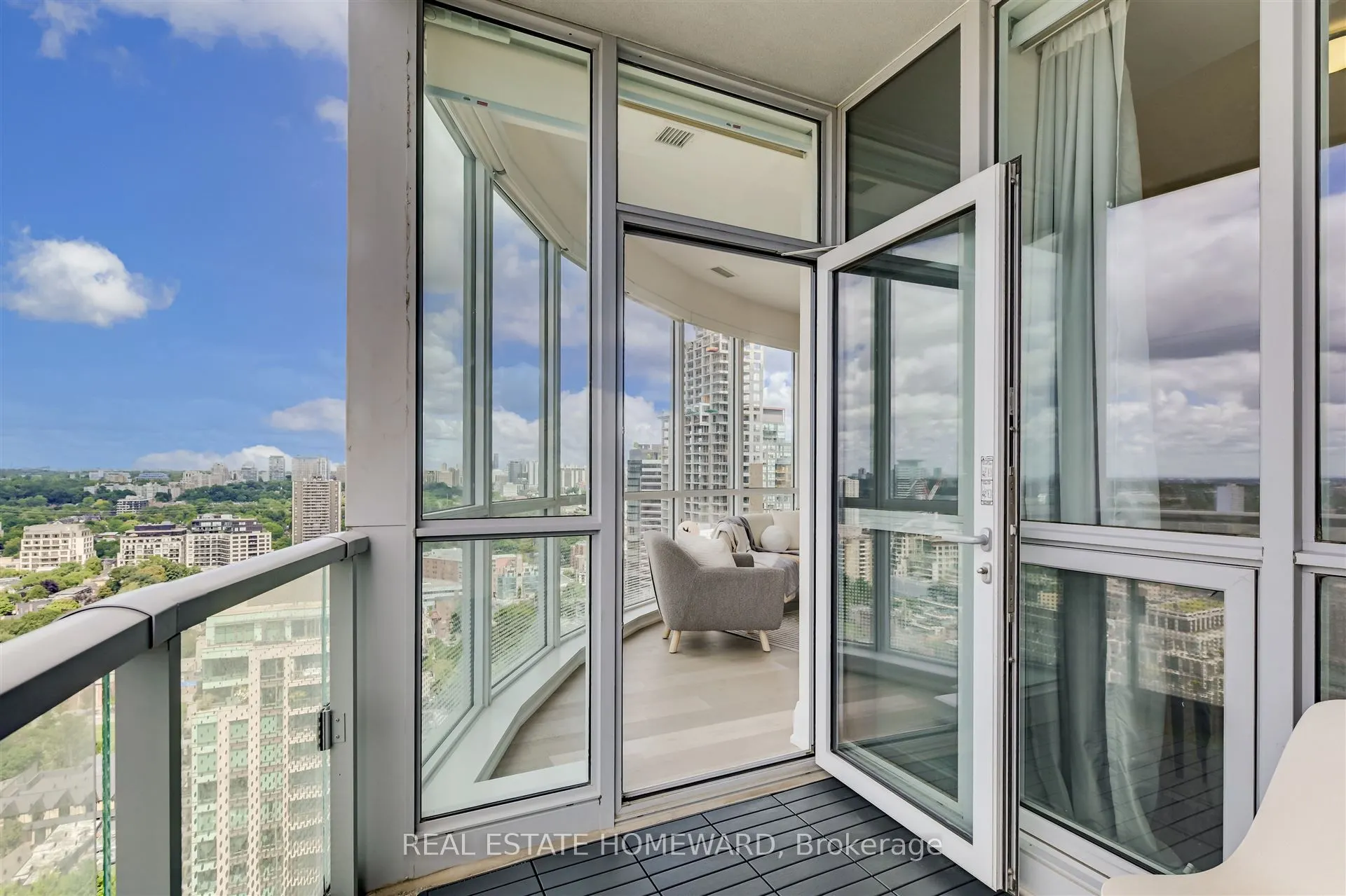 88 Cumberland Street, #2503