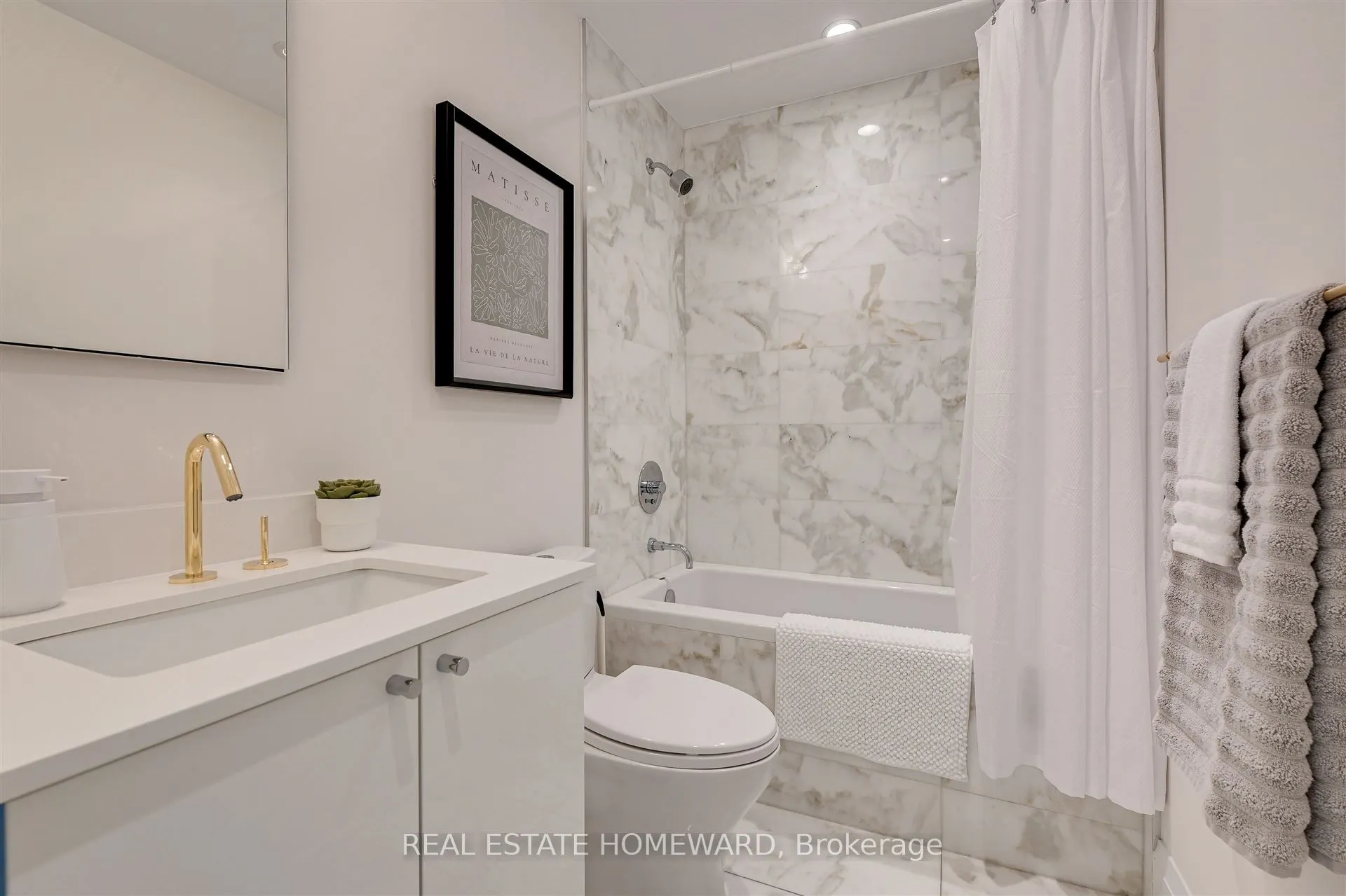 88 Cumberland Street, #2503