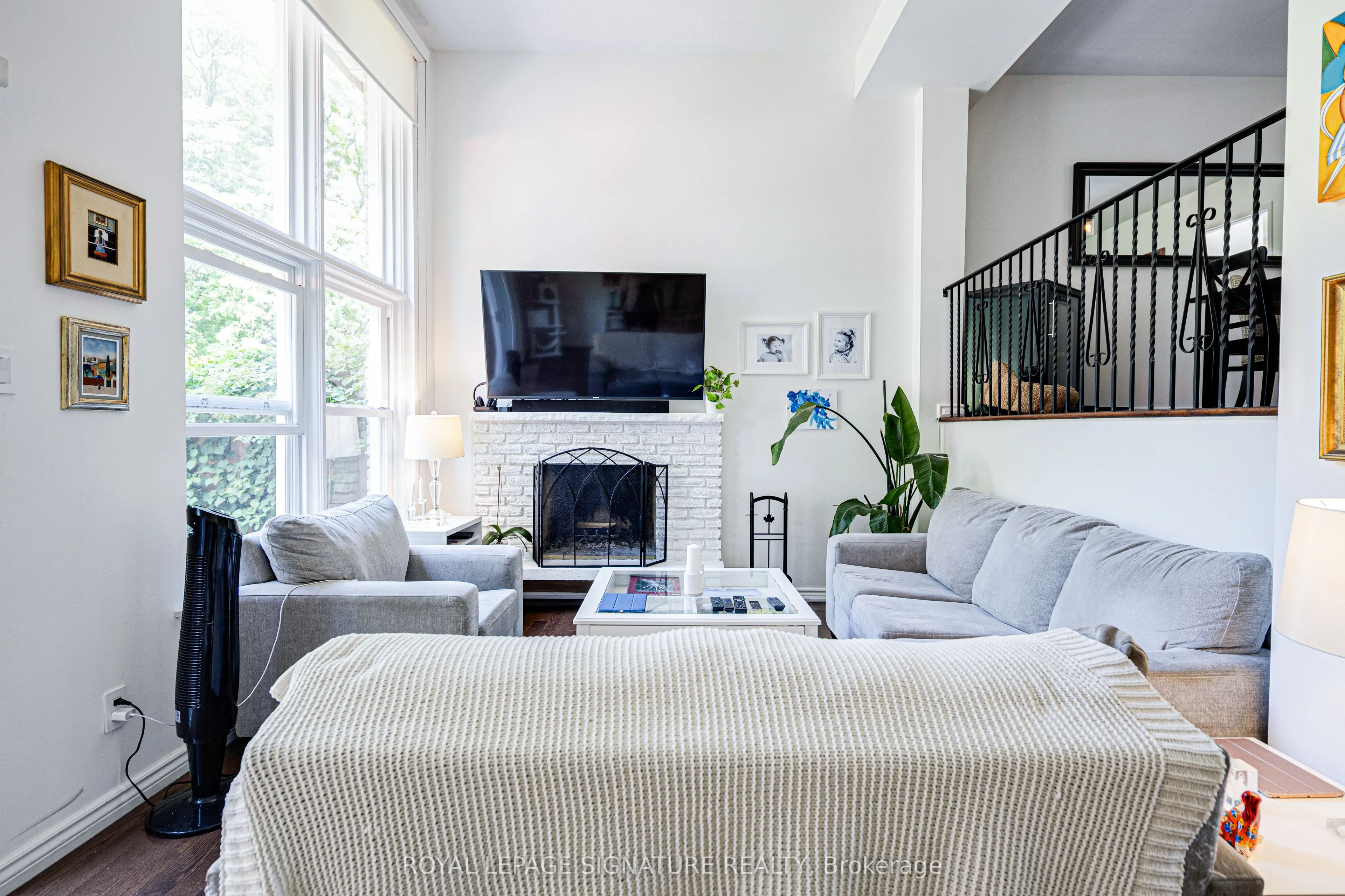 40 Farmstead Road, #40