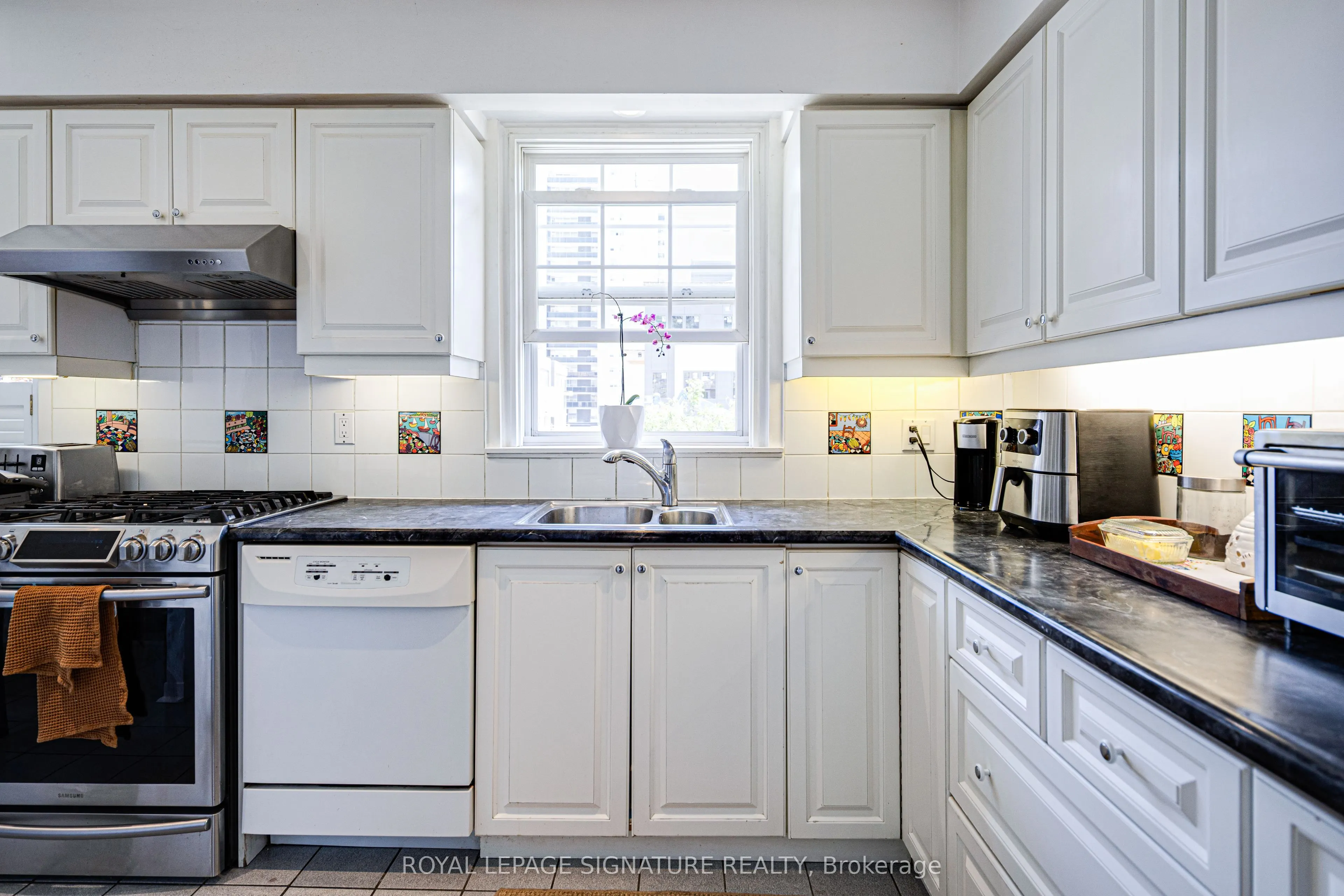 40 Farmstead Road, #40