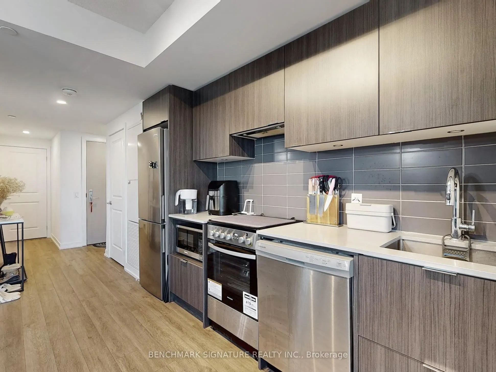 395 Bloor Street E #3705