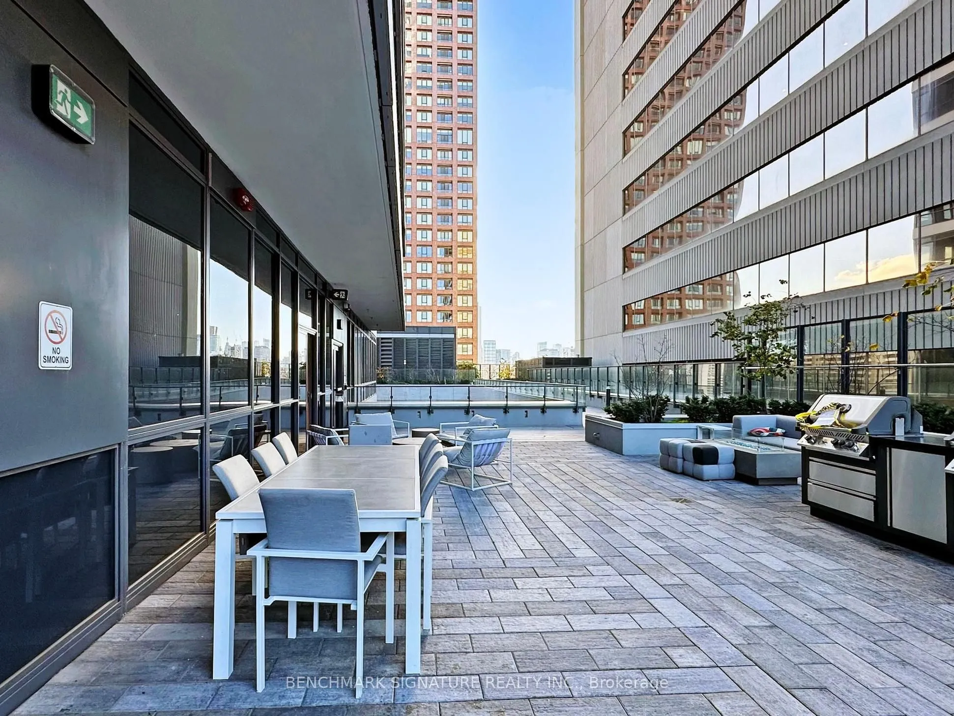 395 Bloor Street E #3705