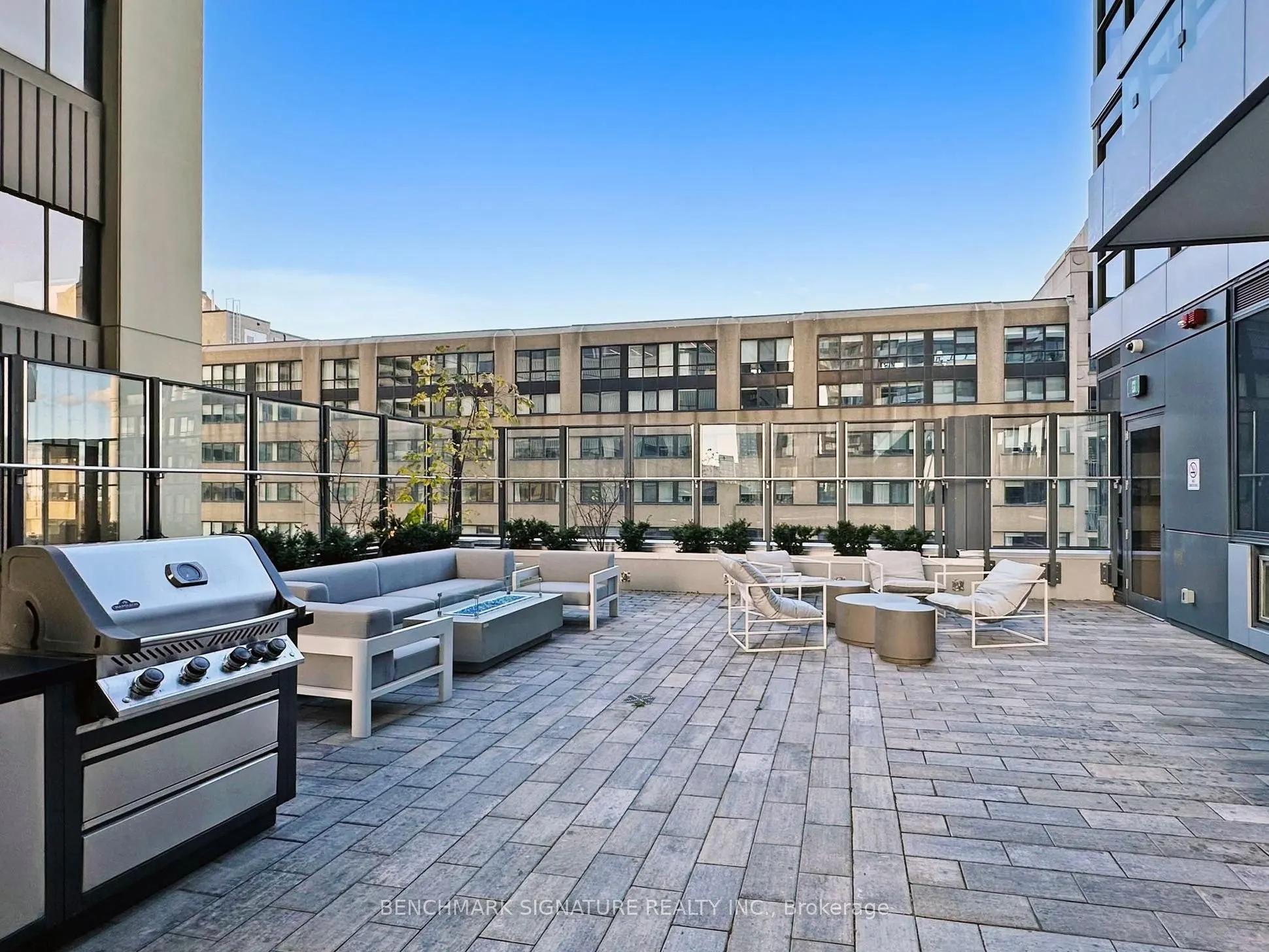 395 Bloor Street E #3705