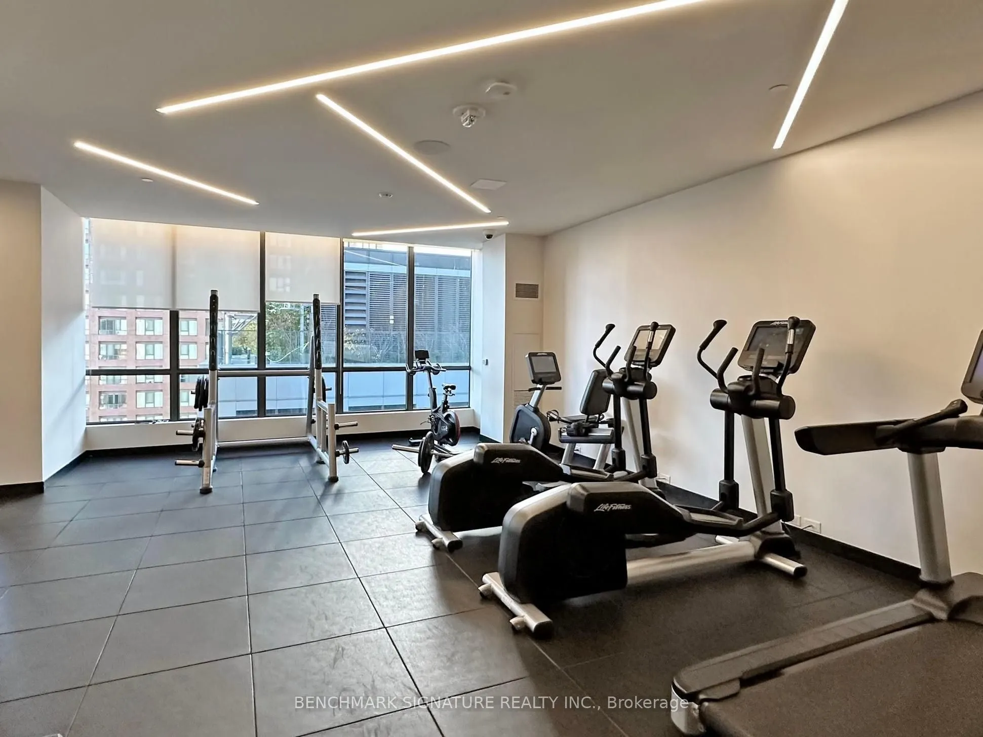 395 Bloor Street E #3705