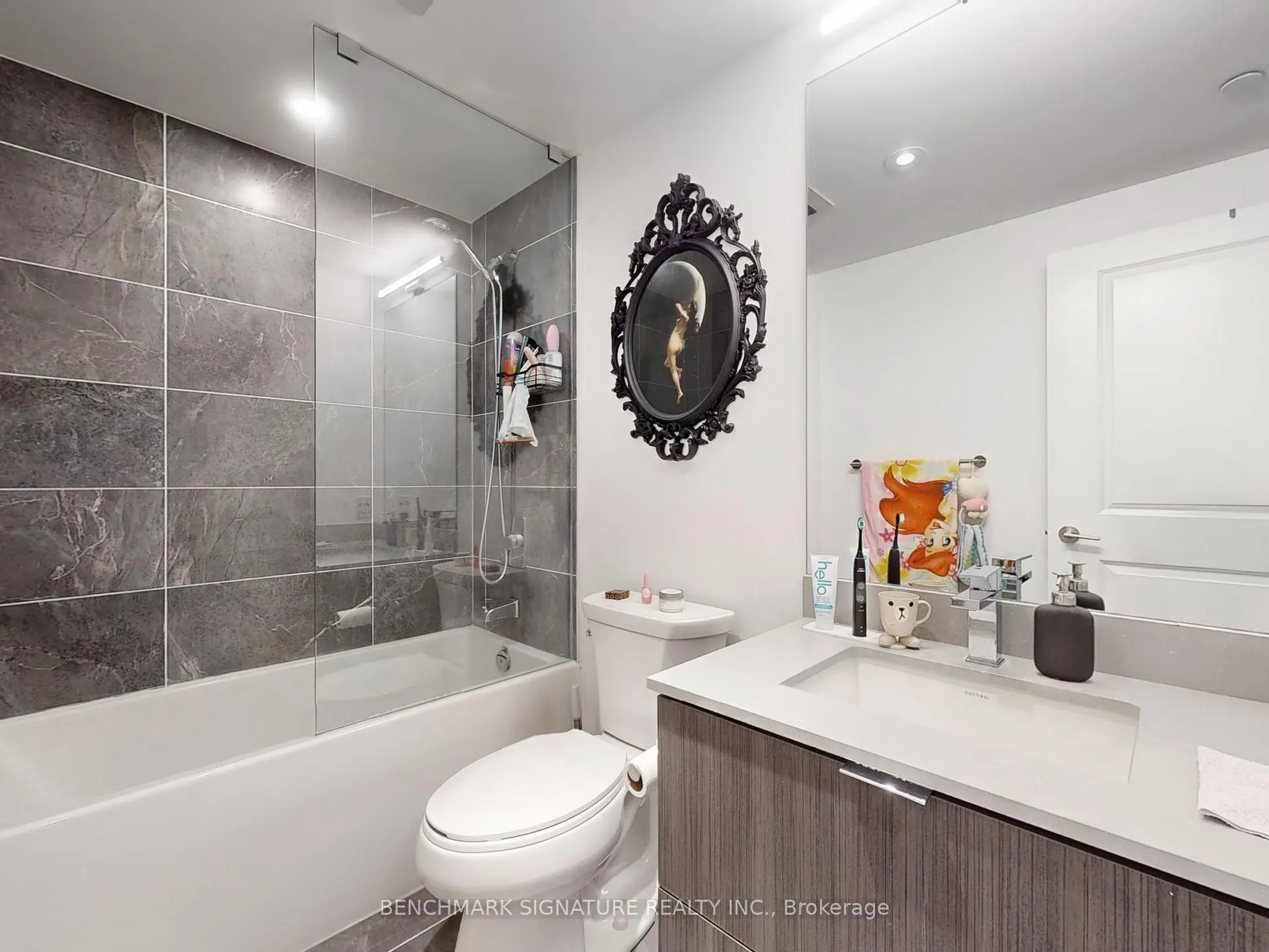 395 Bloor Street E #3705