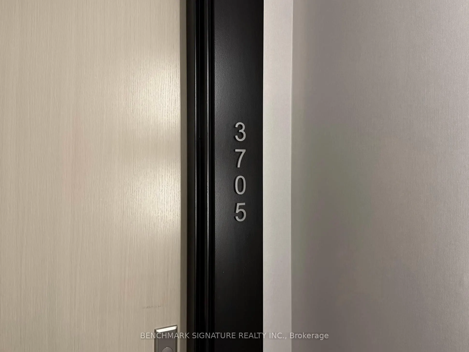 395 Bloor Street E #3705