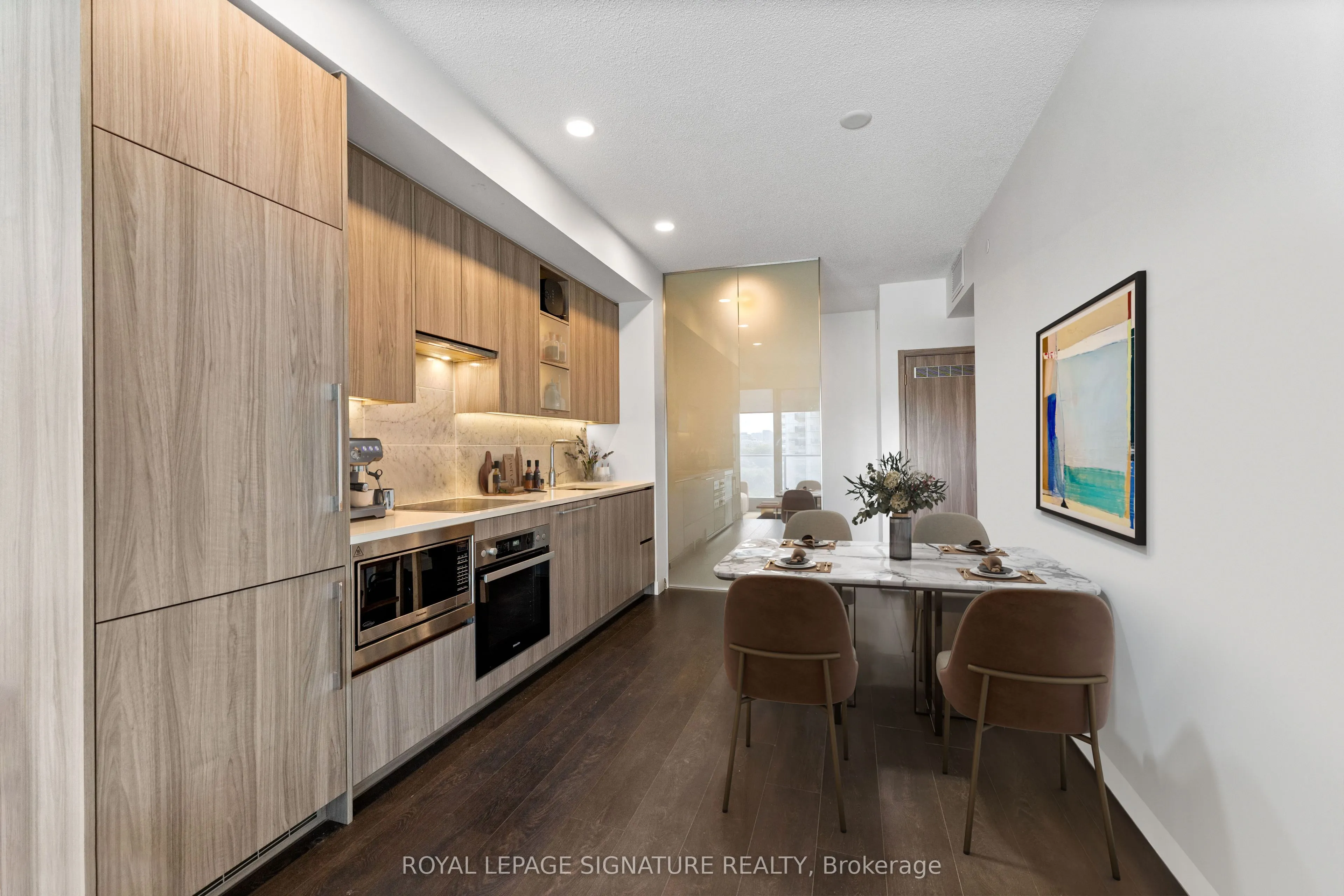 95 Mcmahon Drive, #1507