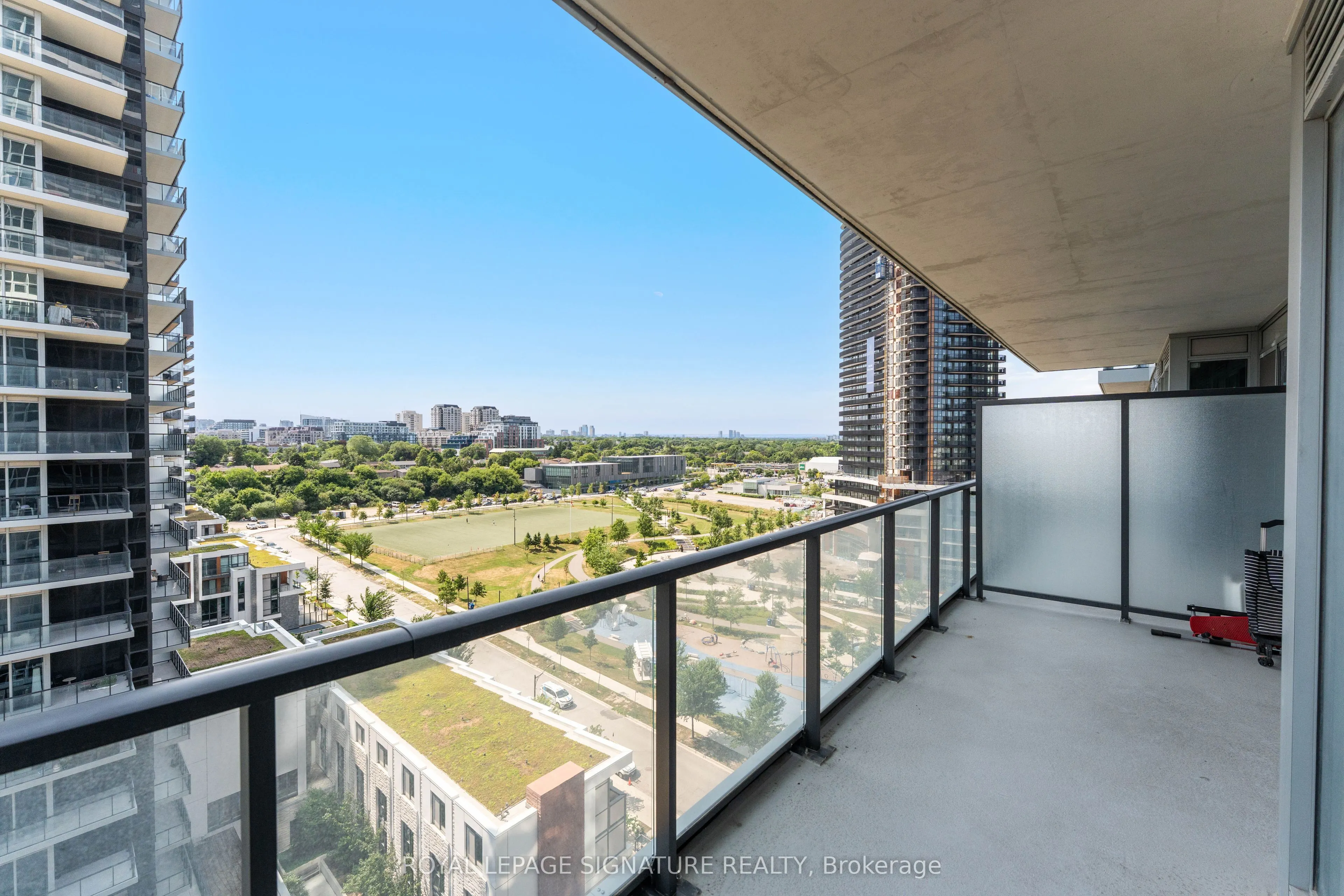 95 Mcmahon Drive, #1507