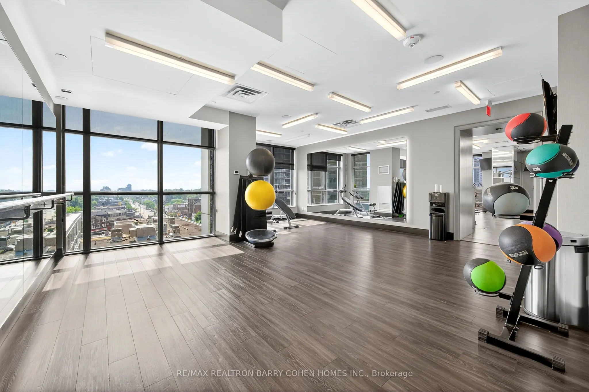 501 St Clair Avenue W, #2109