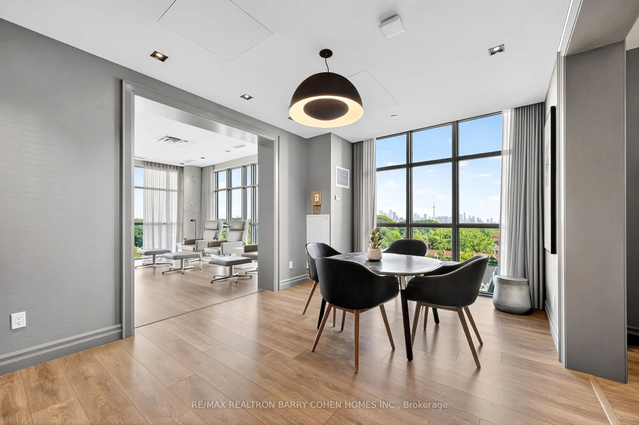 501 St Clair Avenue W, #2109