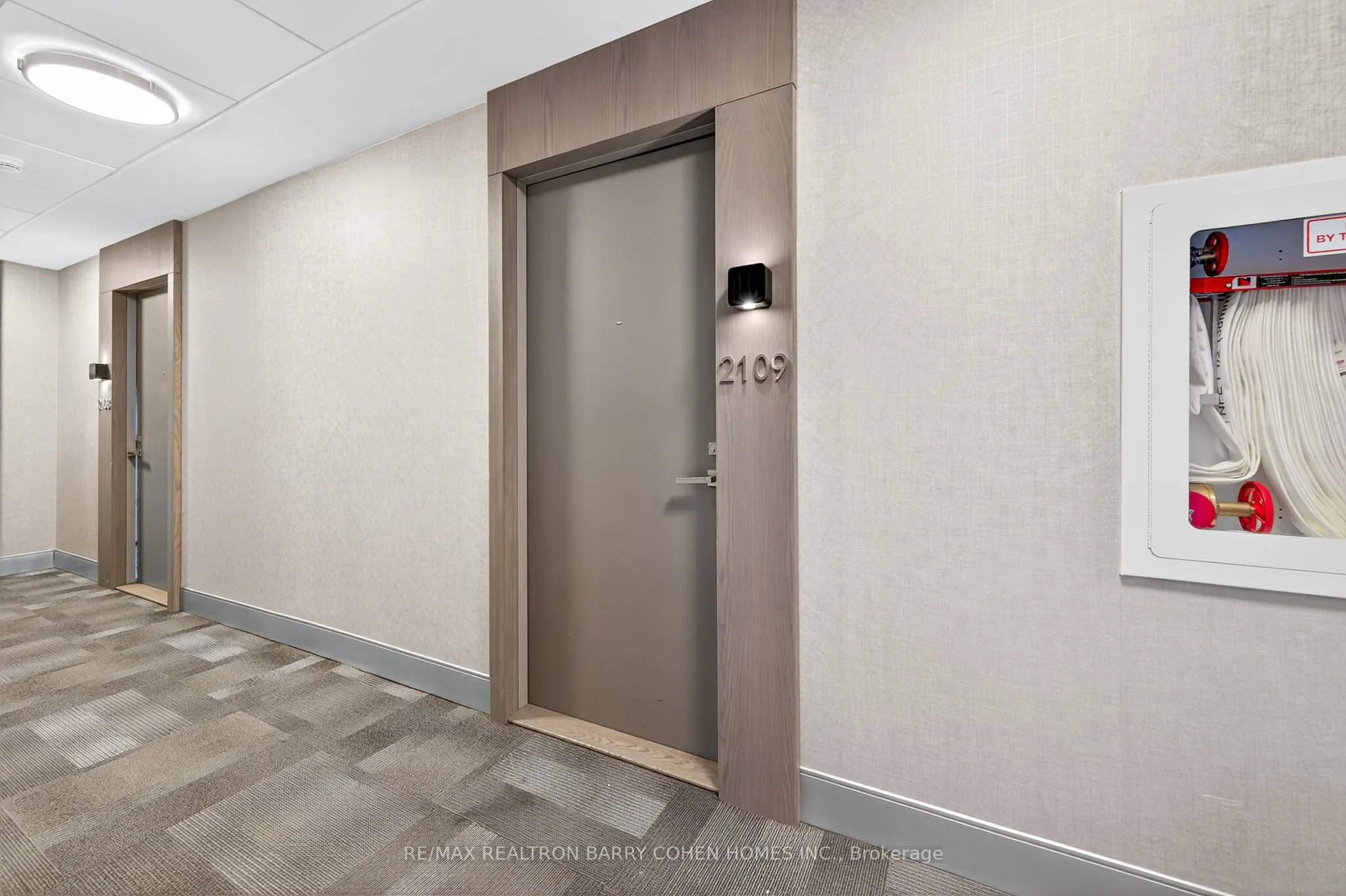 501 St Clair Avenue W, #2109