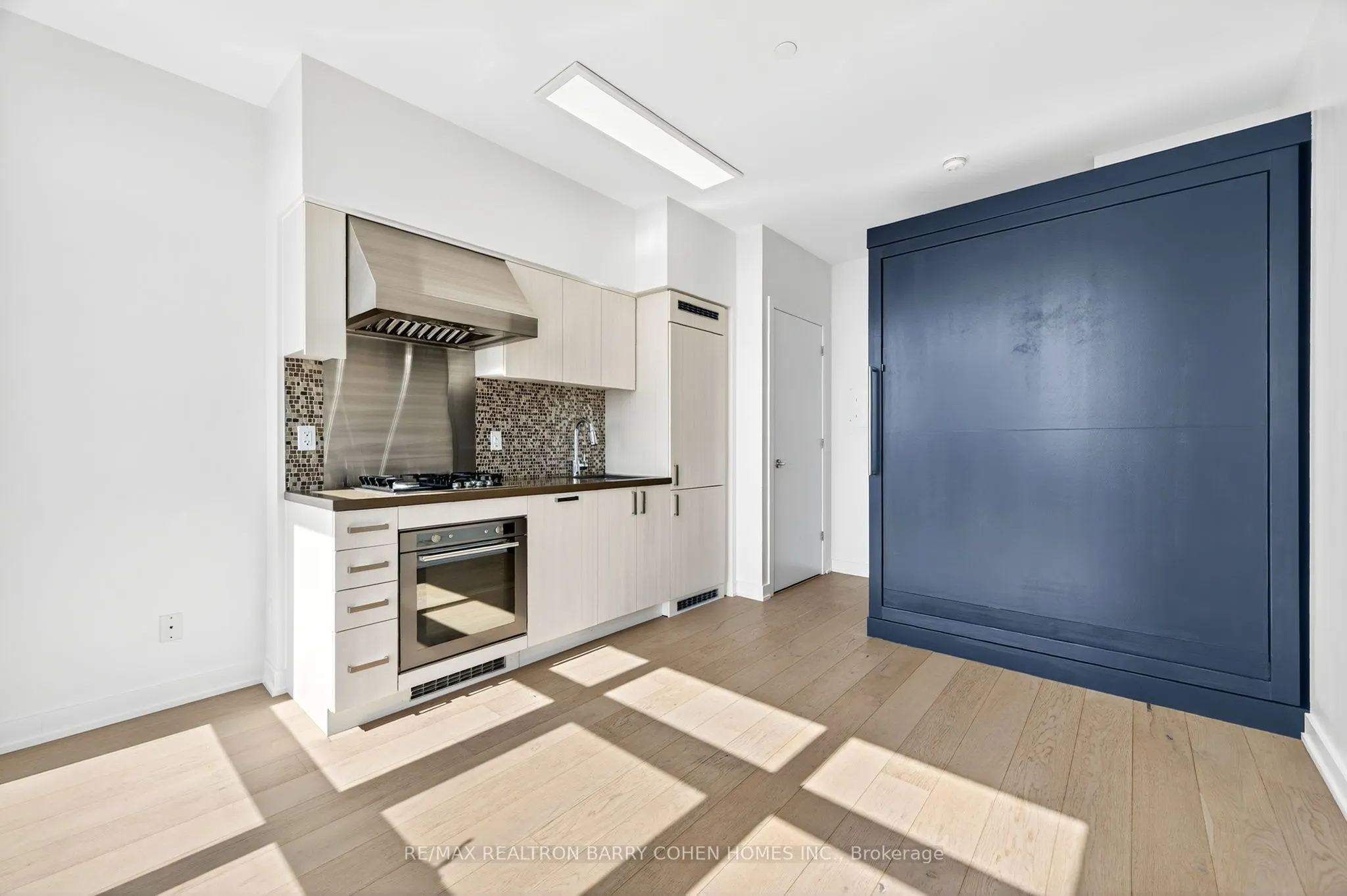 501 St Clair Avenue W, #2109