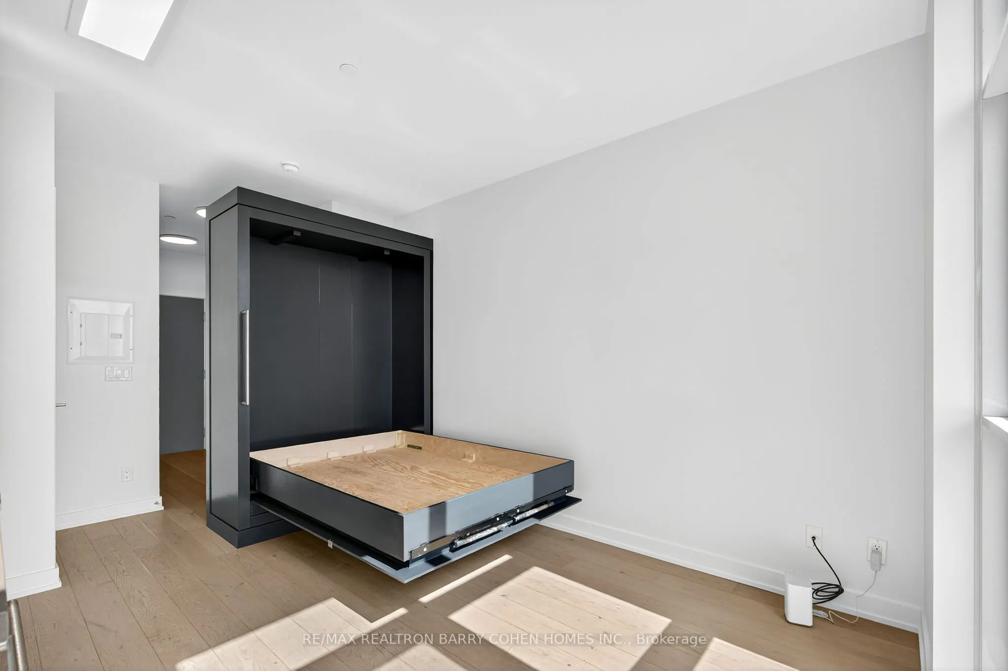 501 St Clair Avenue W, #2109