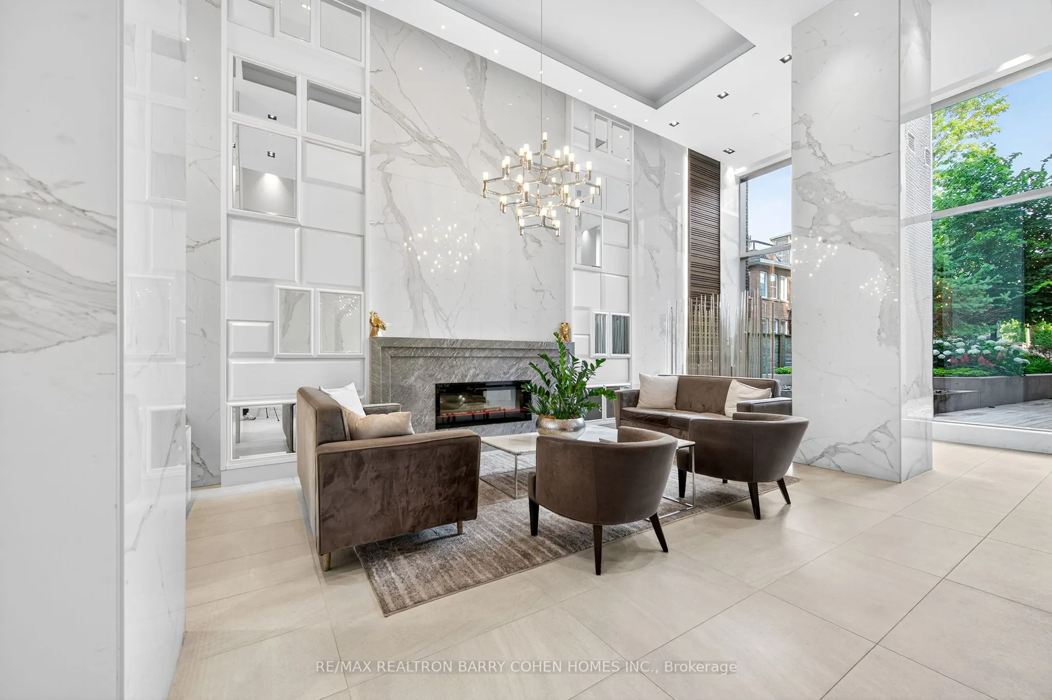 501 St Clair Avenue W, #2109