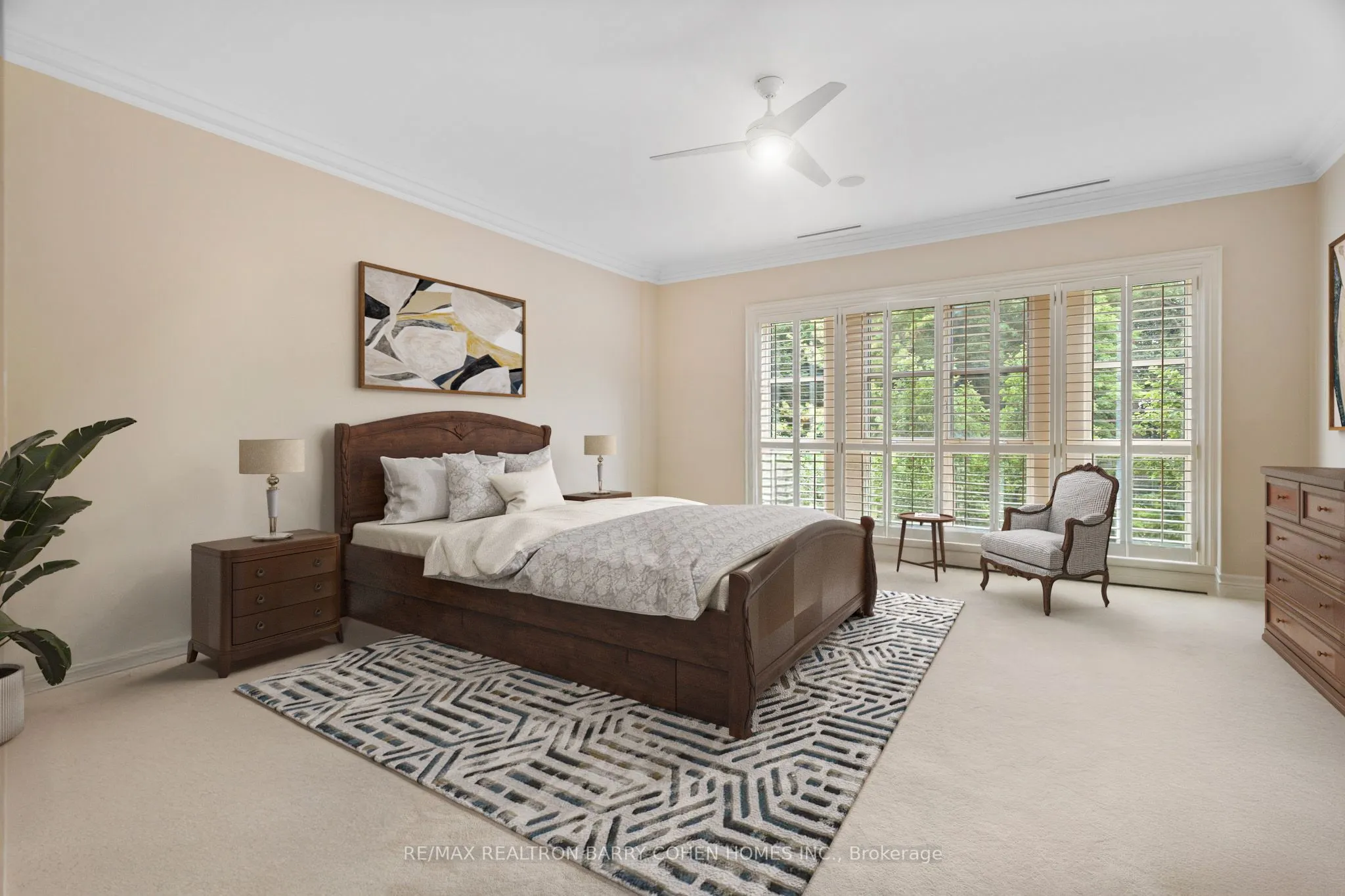 1 Post Road, #206