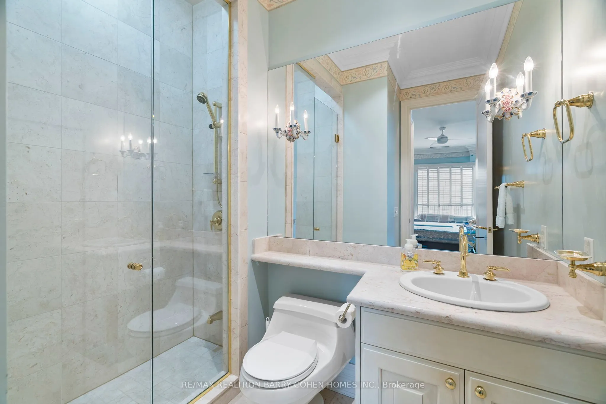 1 Post Road, #206