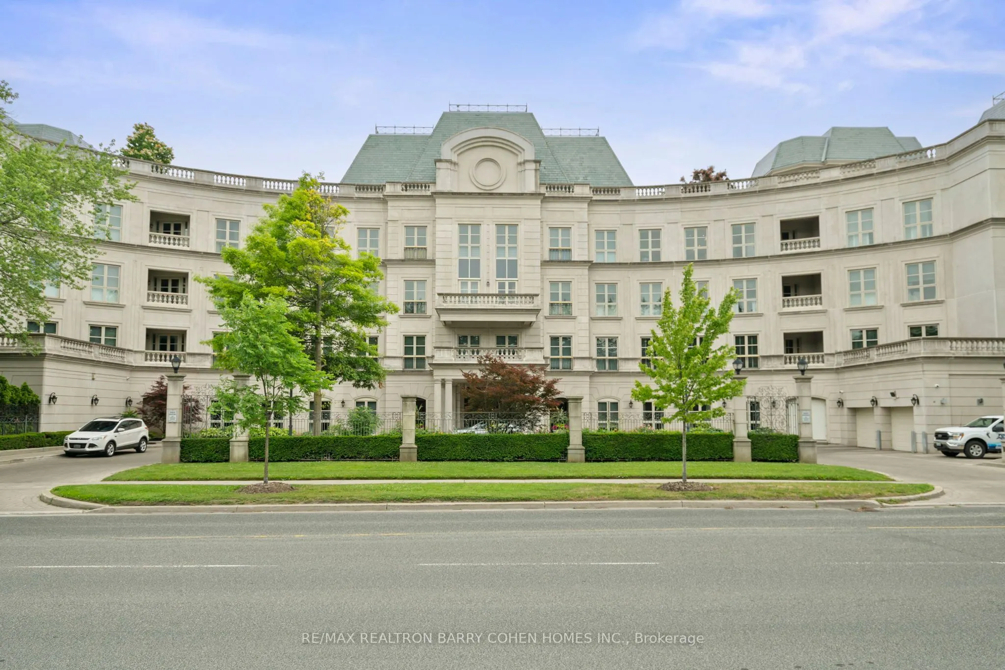1 Post Road, #206