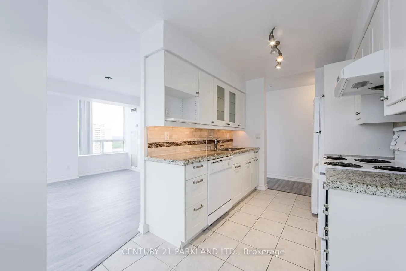 8 Rean Drive, #1701