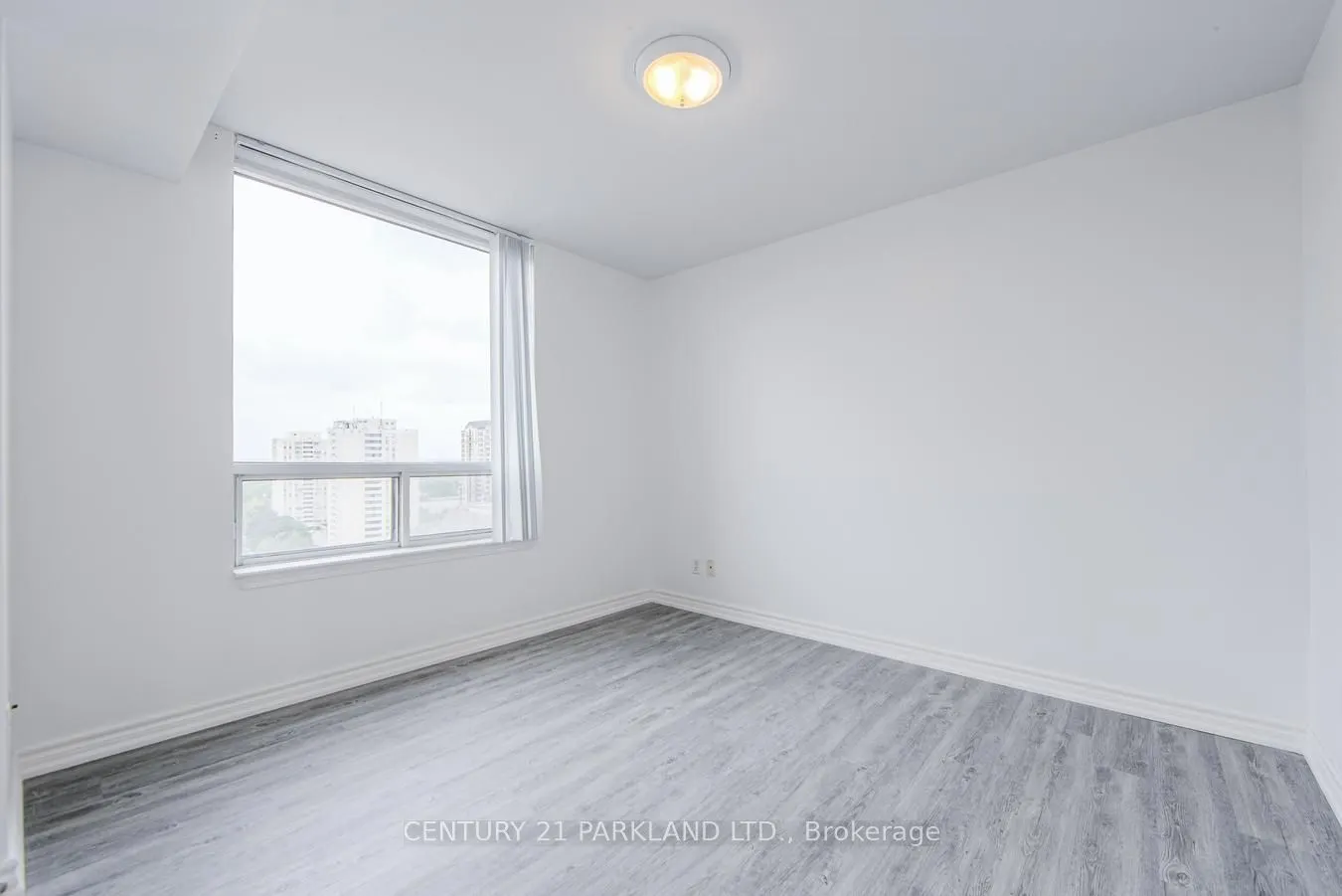 8 Rean Drive, #1701