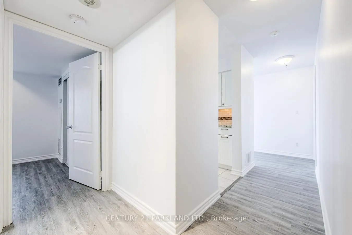 8 Rean Drive, #1701