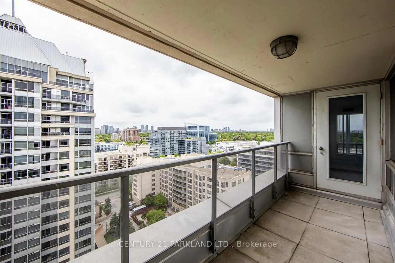 8 Rean Drive, #1701