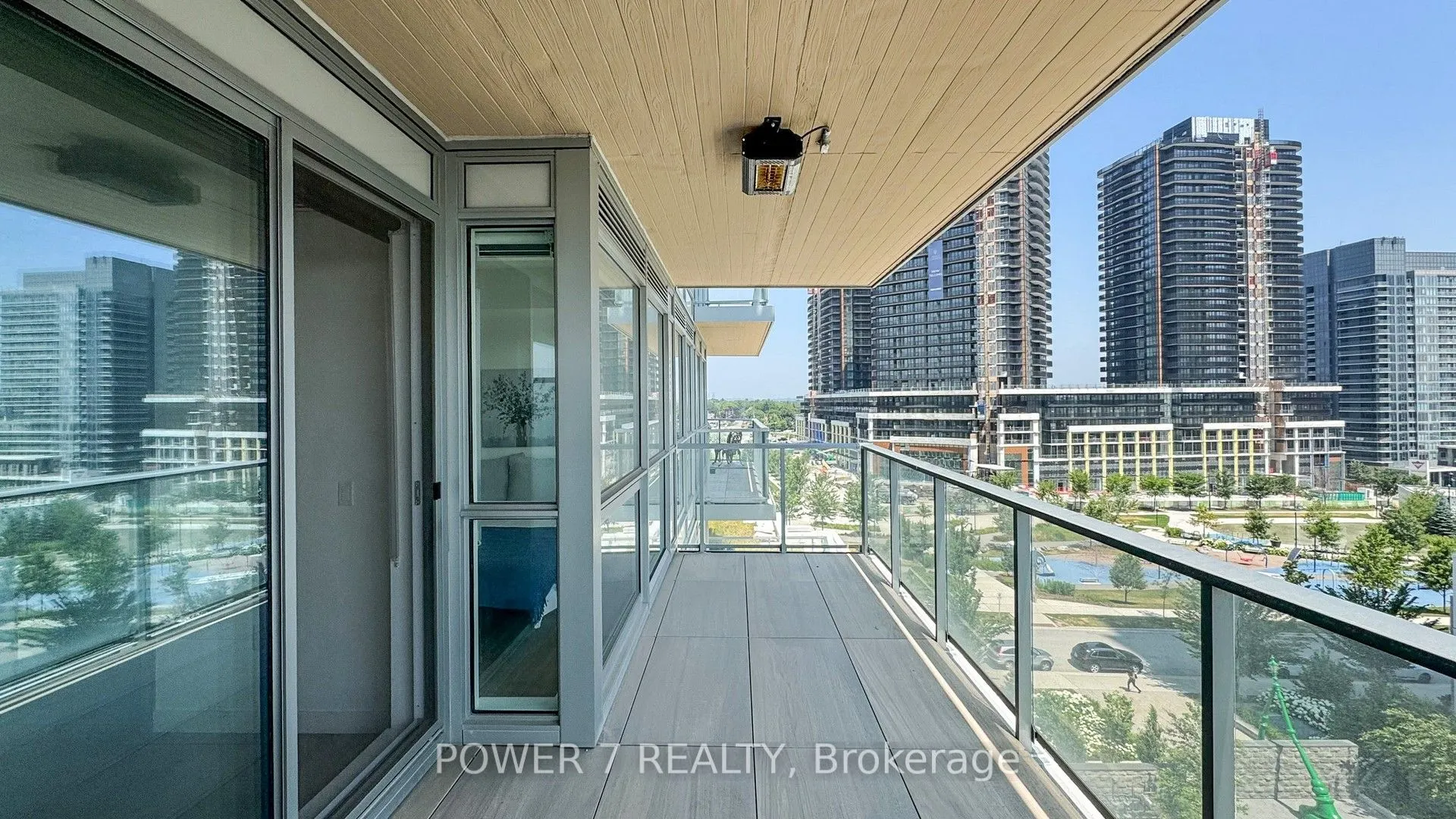 27 McMahon Drive, #715