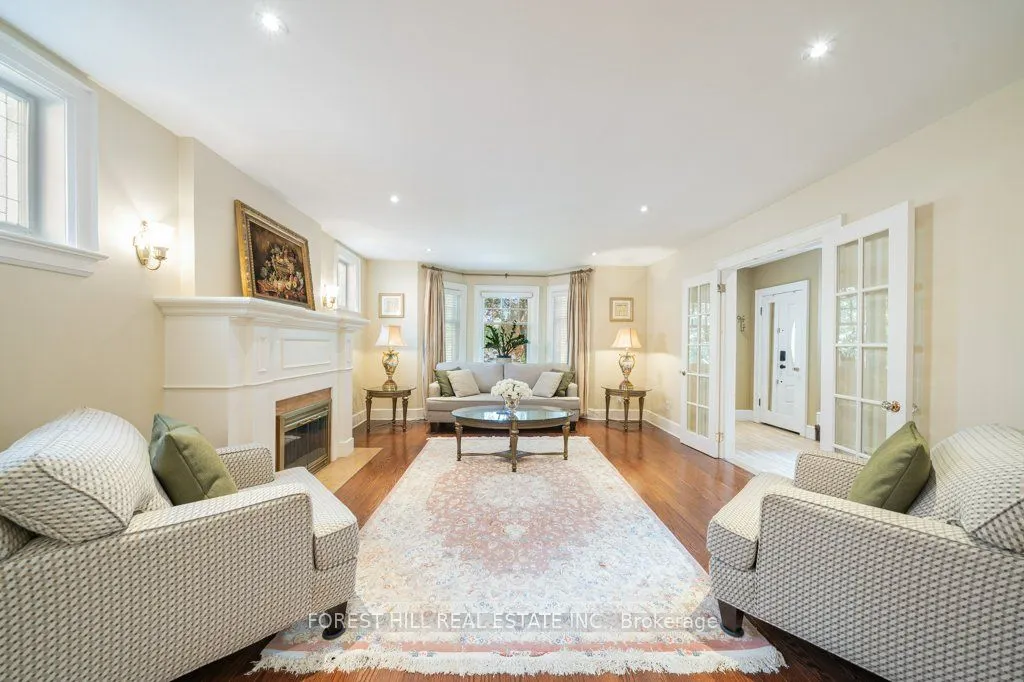 82 Brooke Avenue